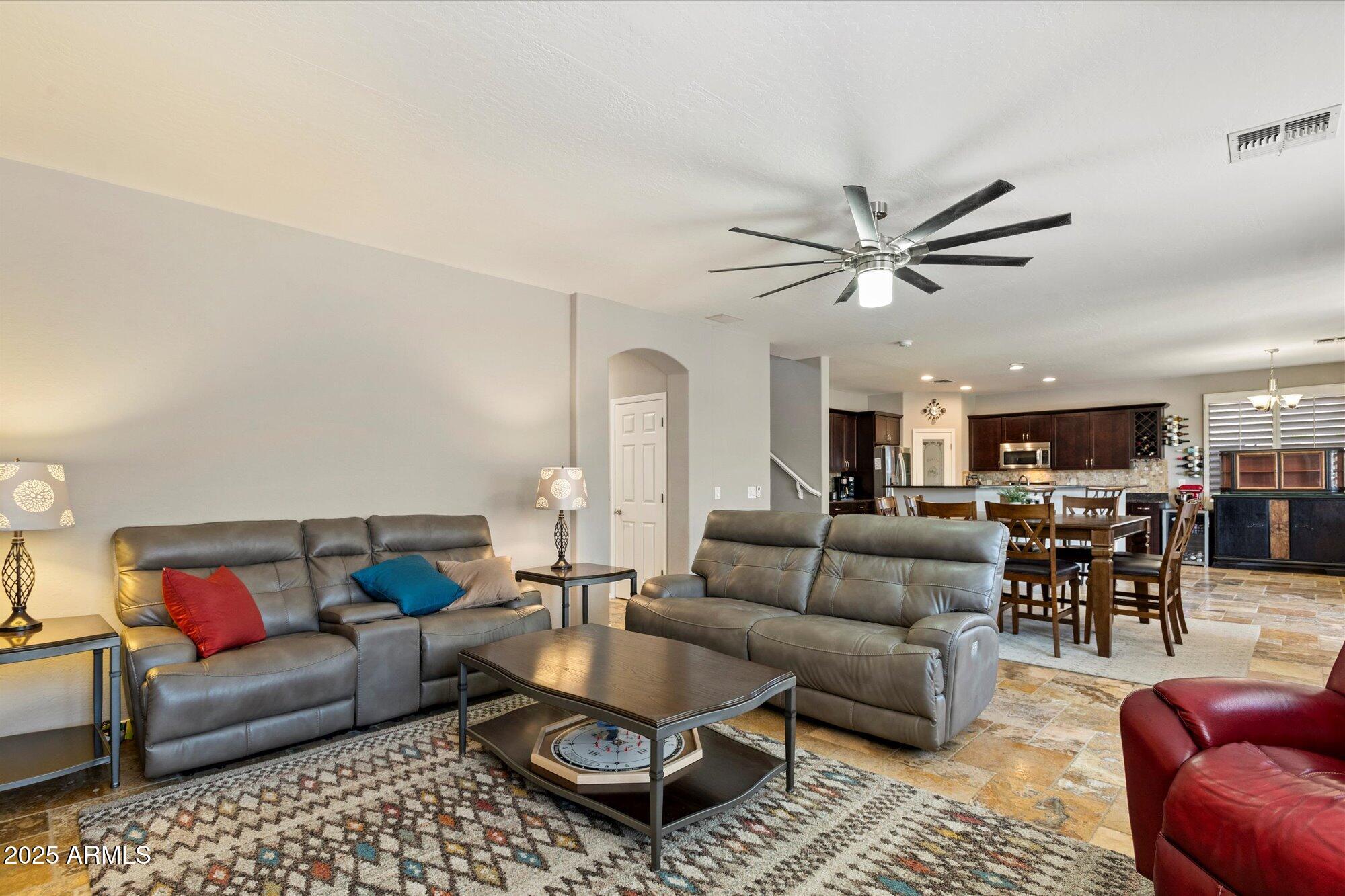 7239 W MONTE CRISTO Avenue