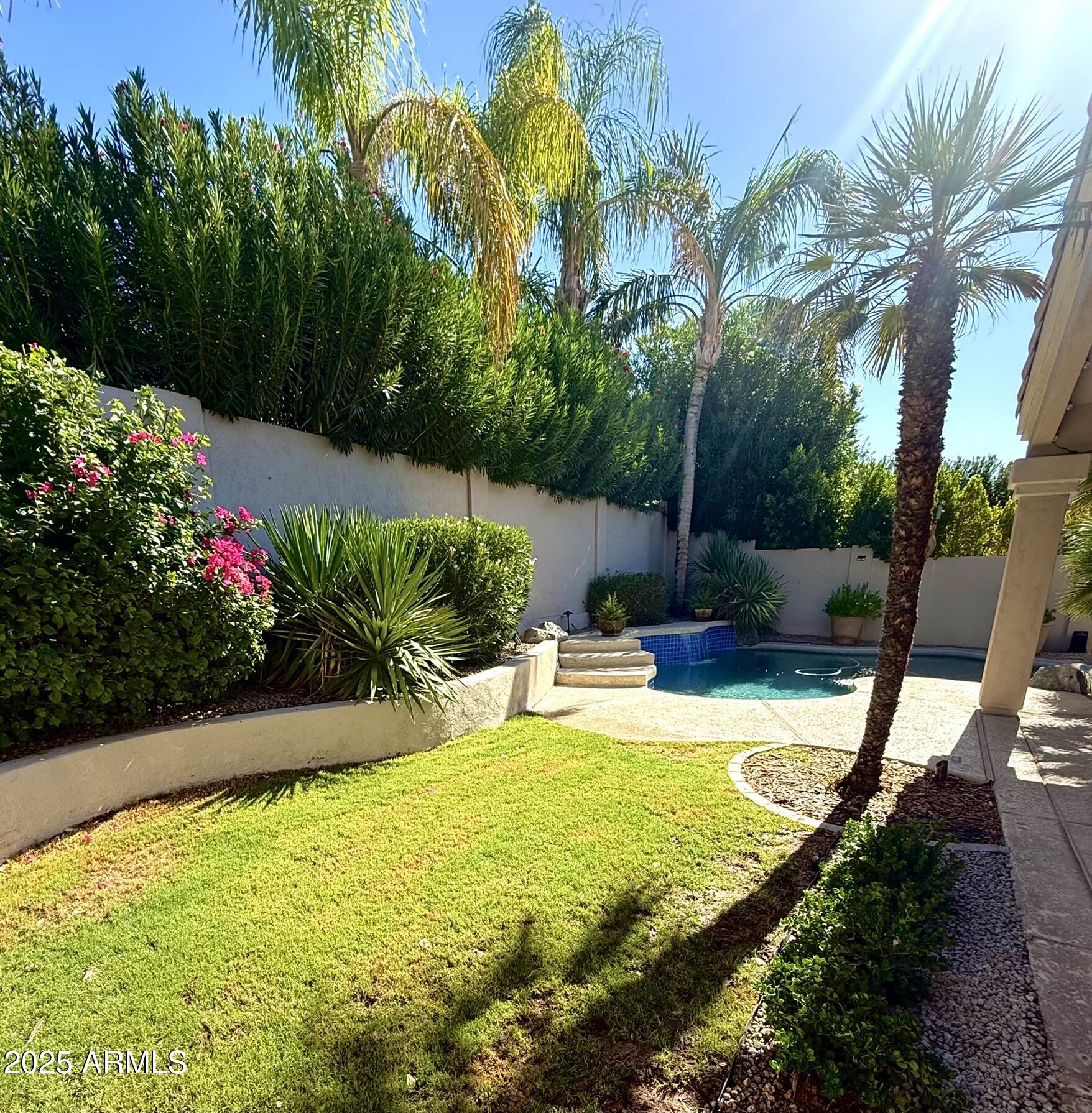 8092 E Michelle Drive