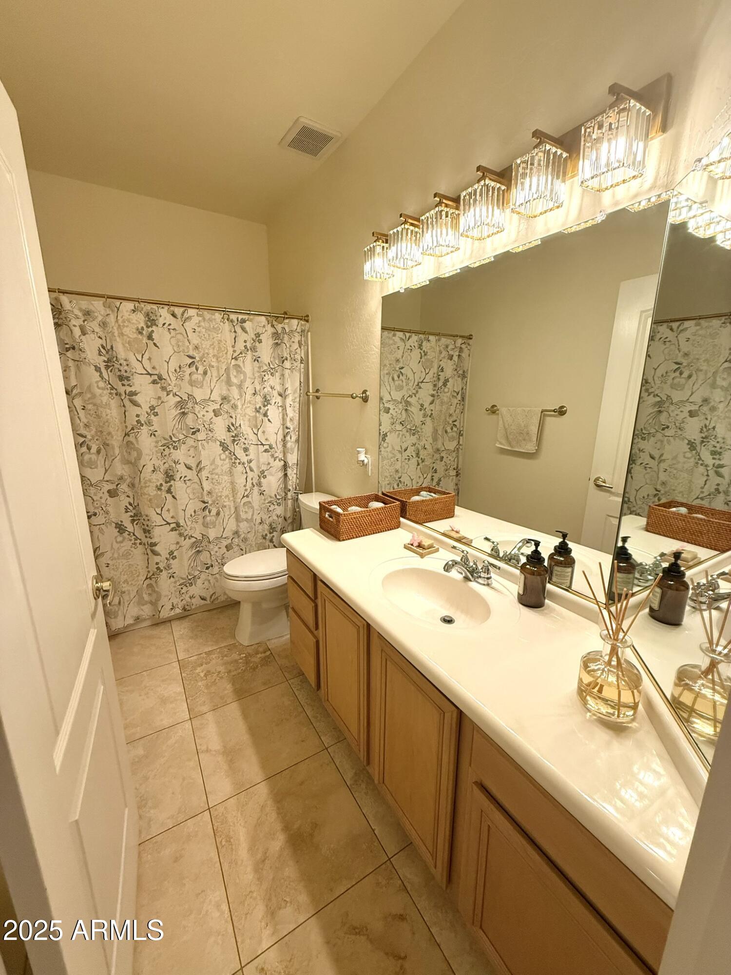 8092 E Michelle Drive