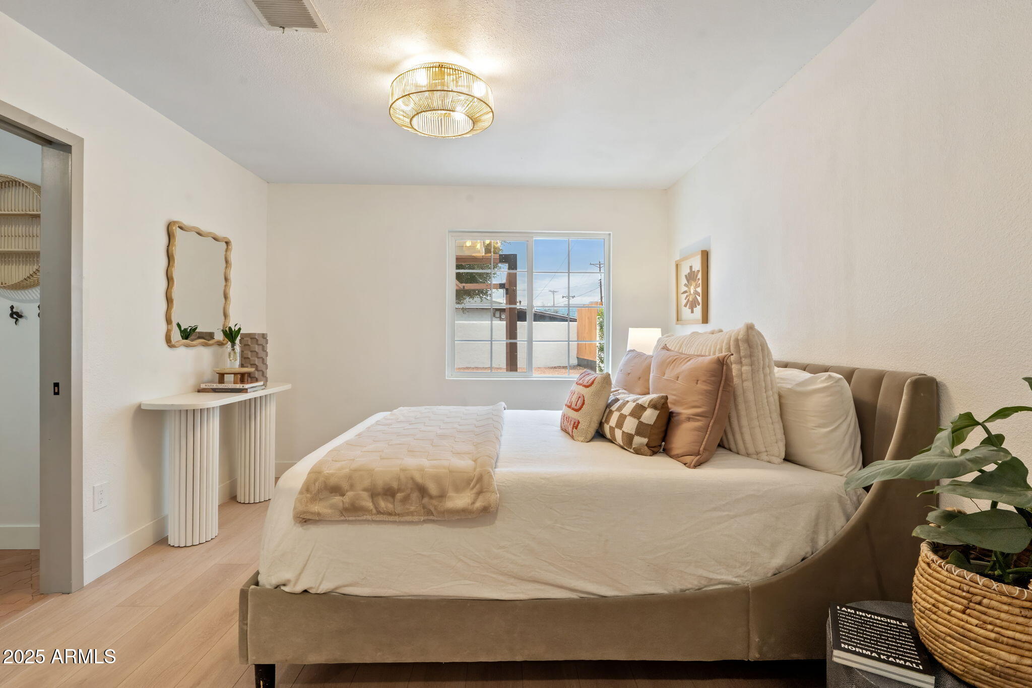 7255 E CORONADO Road