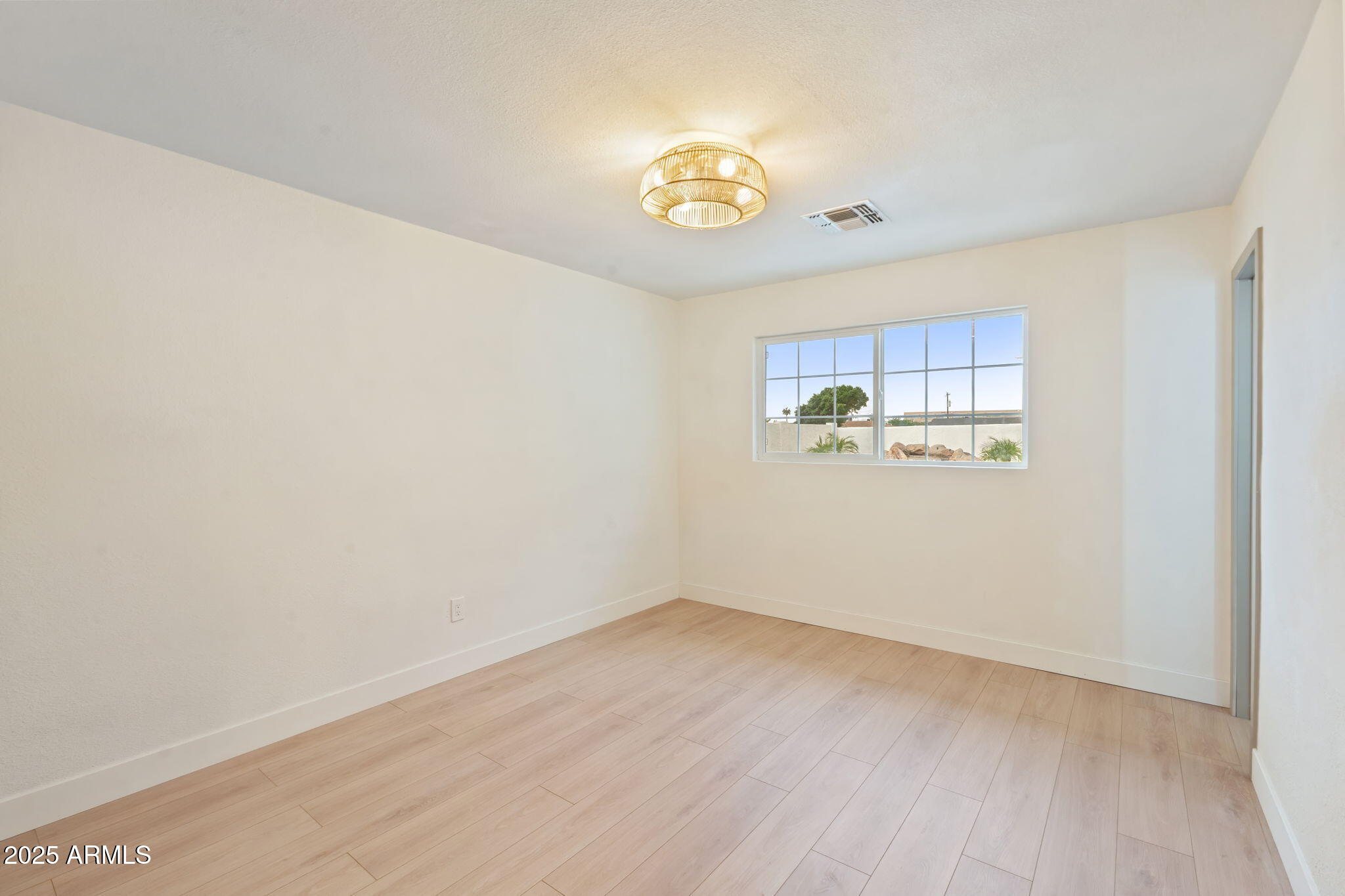 7255 E CORONADO Road