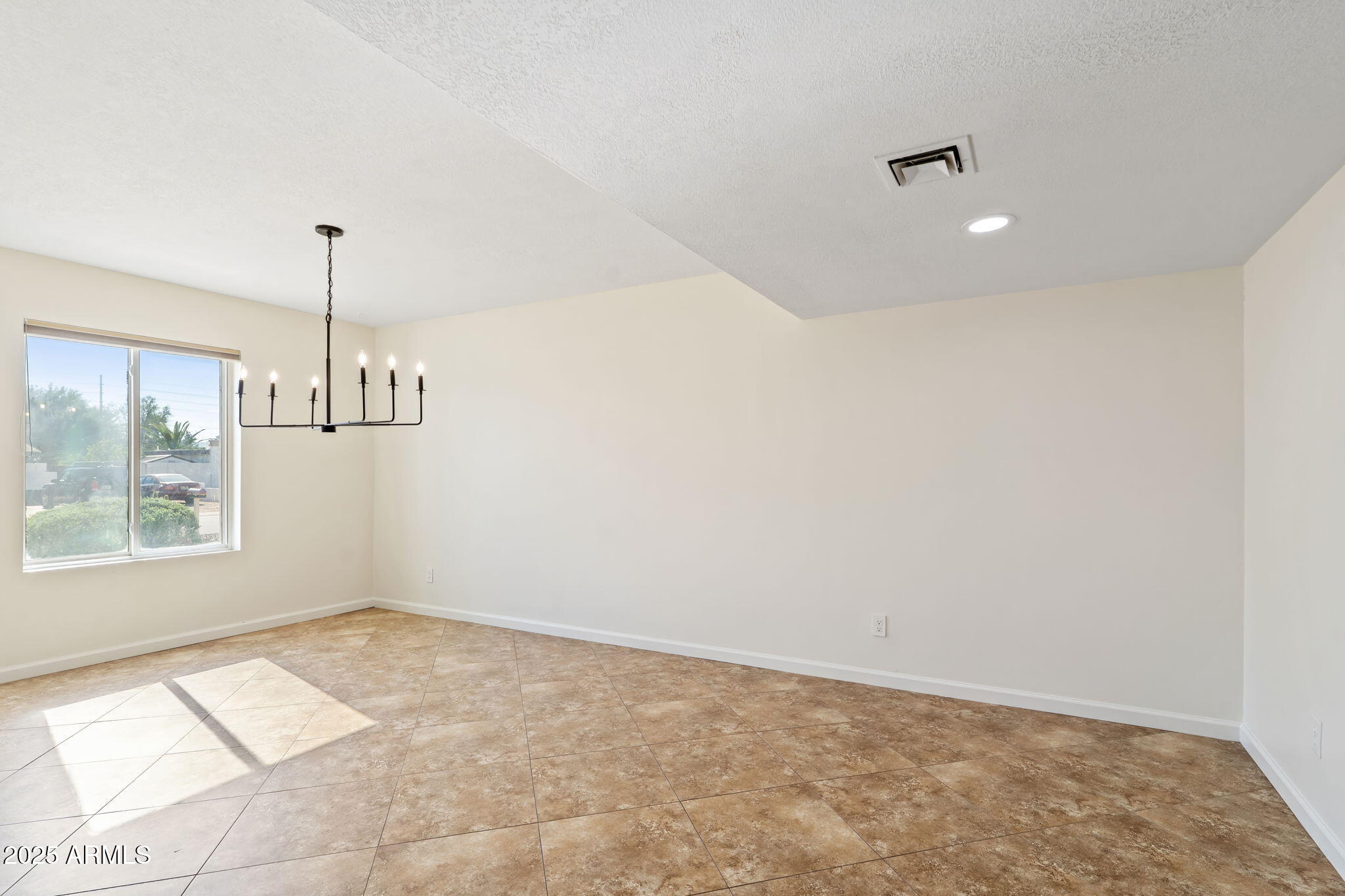 5418 E WETHERSFIELD Road