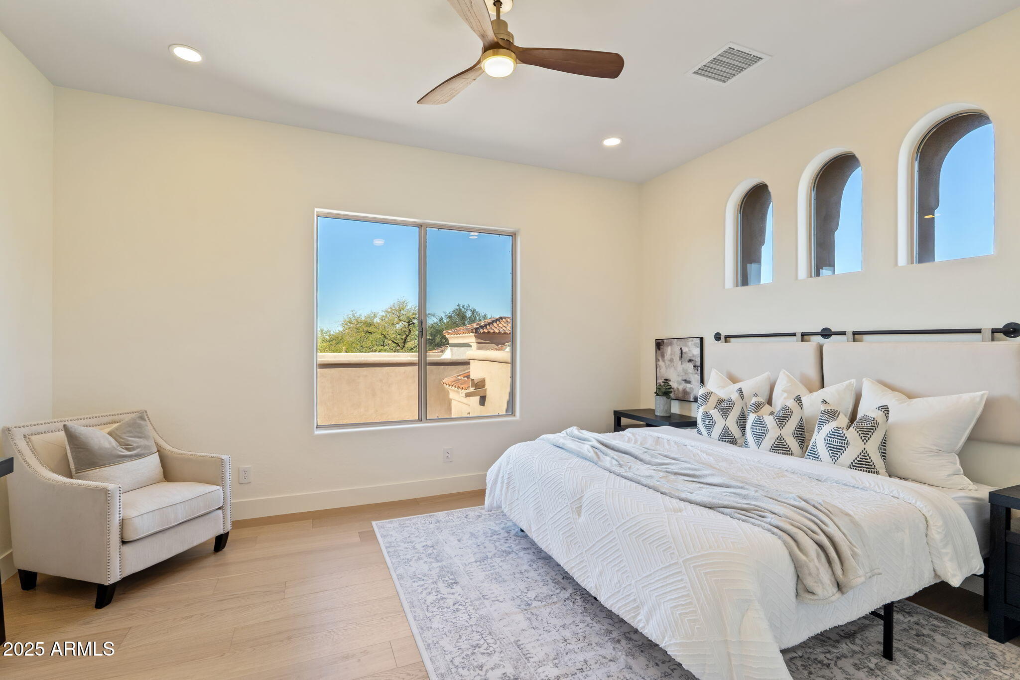 9280 E THOMPSON PEAK Parkway, 25