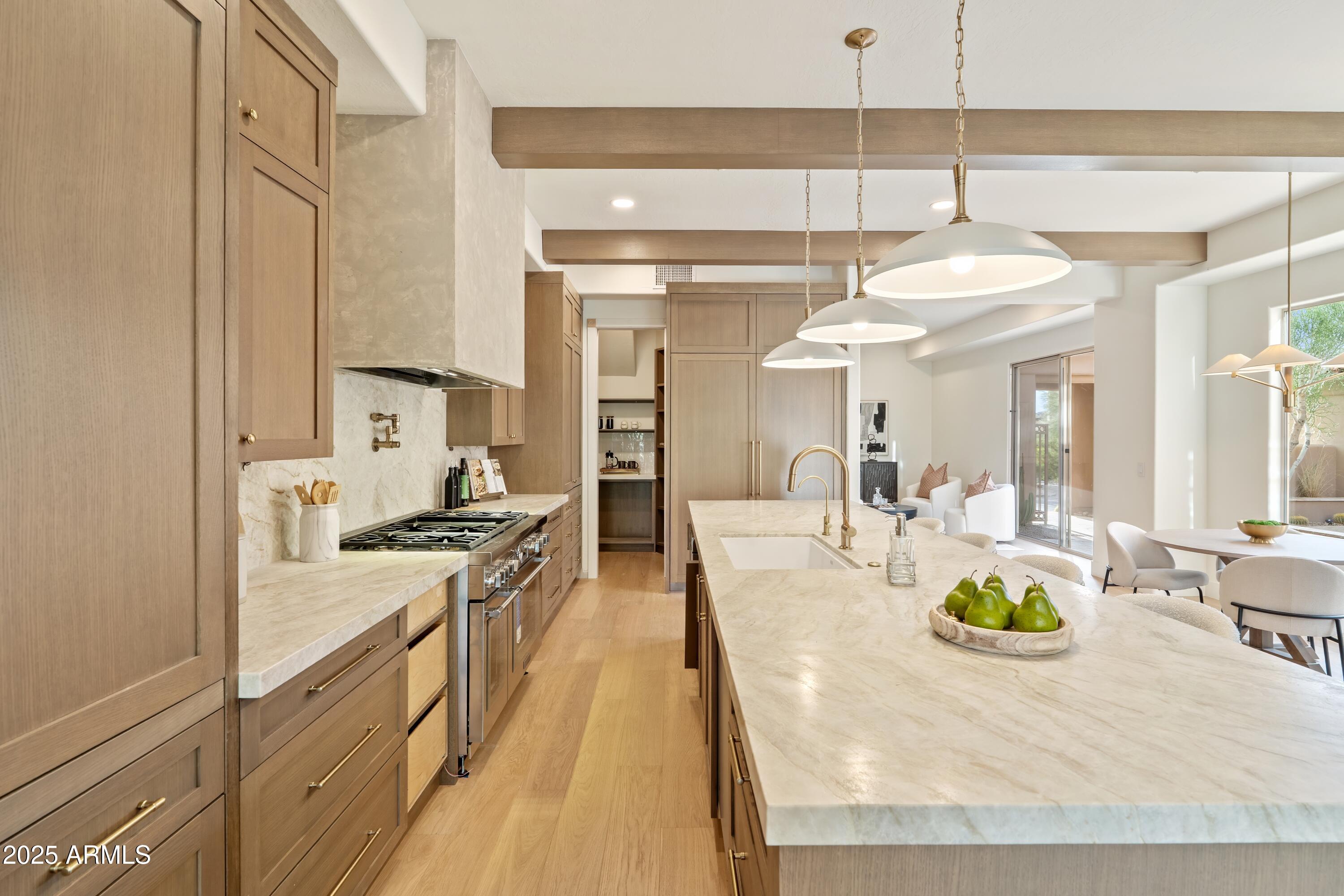 9280 E THOMPSON PEAK Parkway, 25