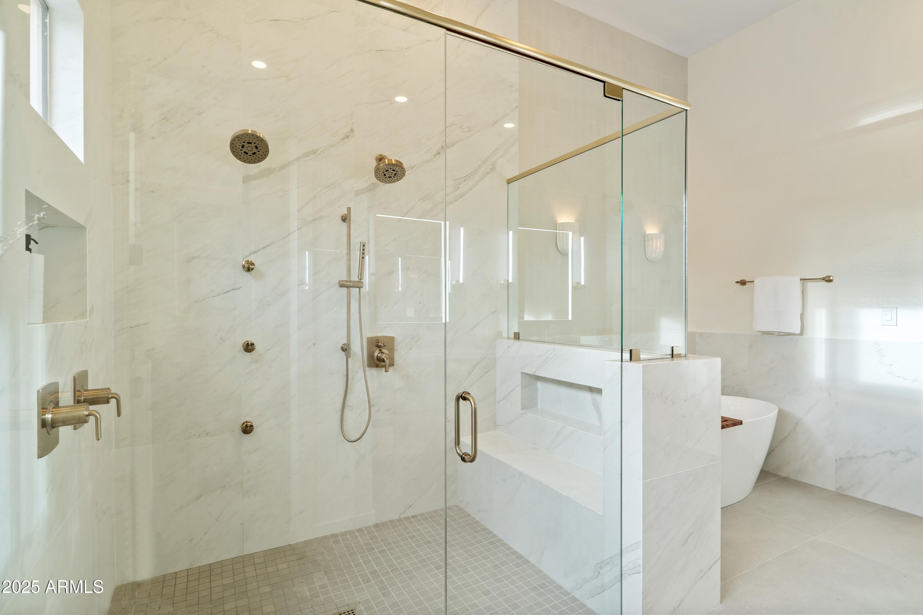 9280 E THOMPSON PEAK Parkway, 25