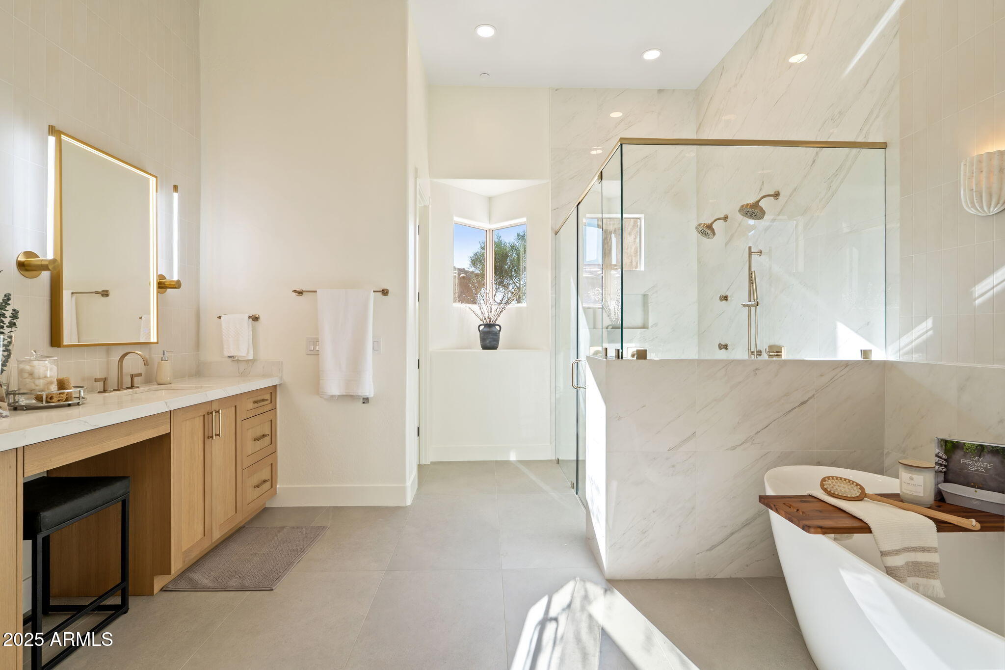 9280 E THOMPSON PEAK Parkway, 25