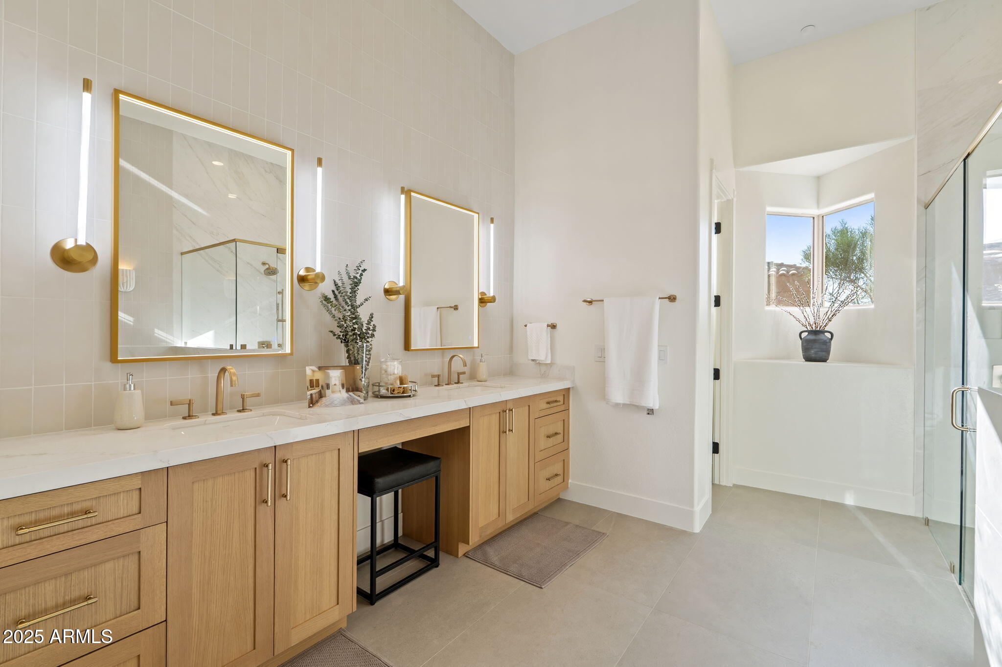 9280 E THOMPSON PEAK Parkway, 25