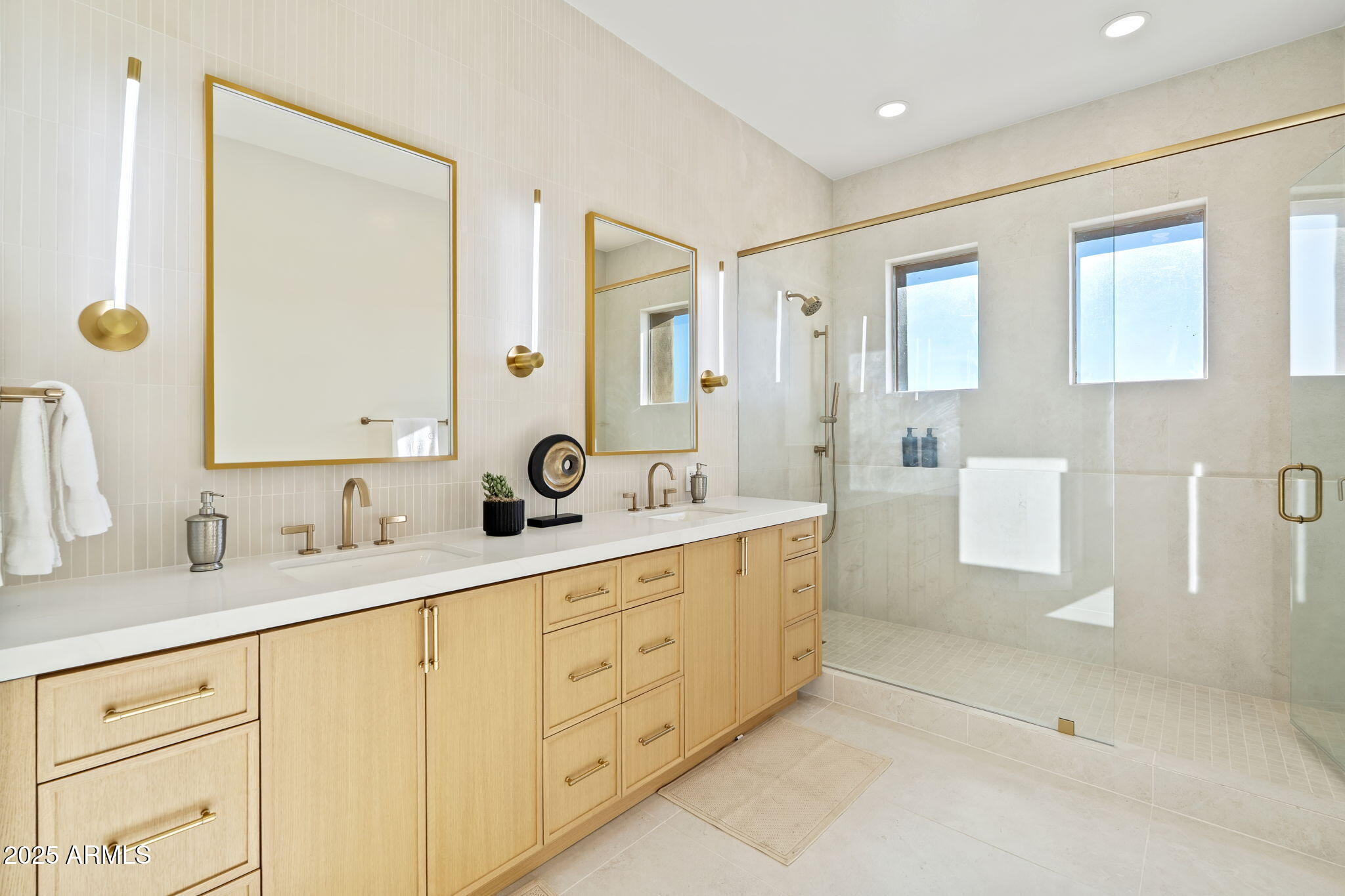 9280 E THOMPSON PEAK Parkway, 25