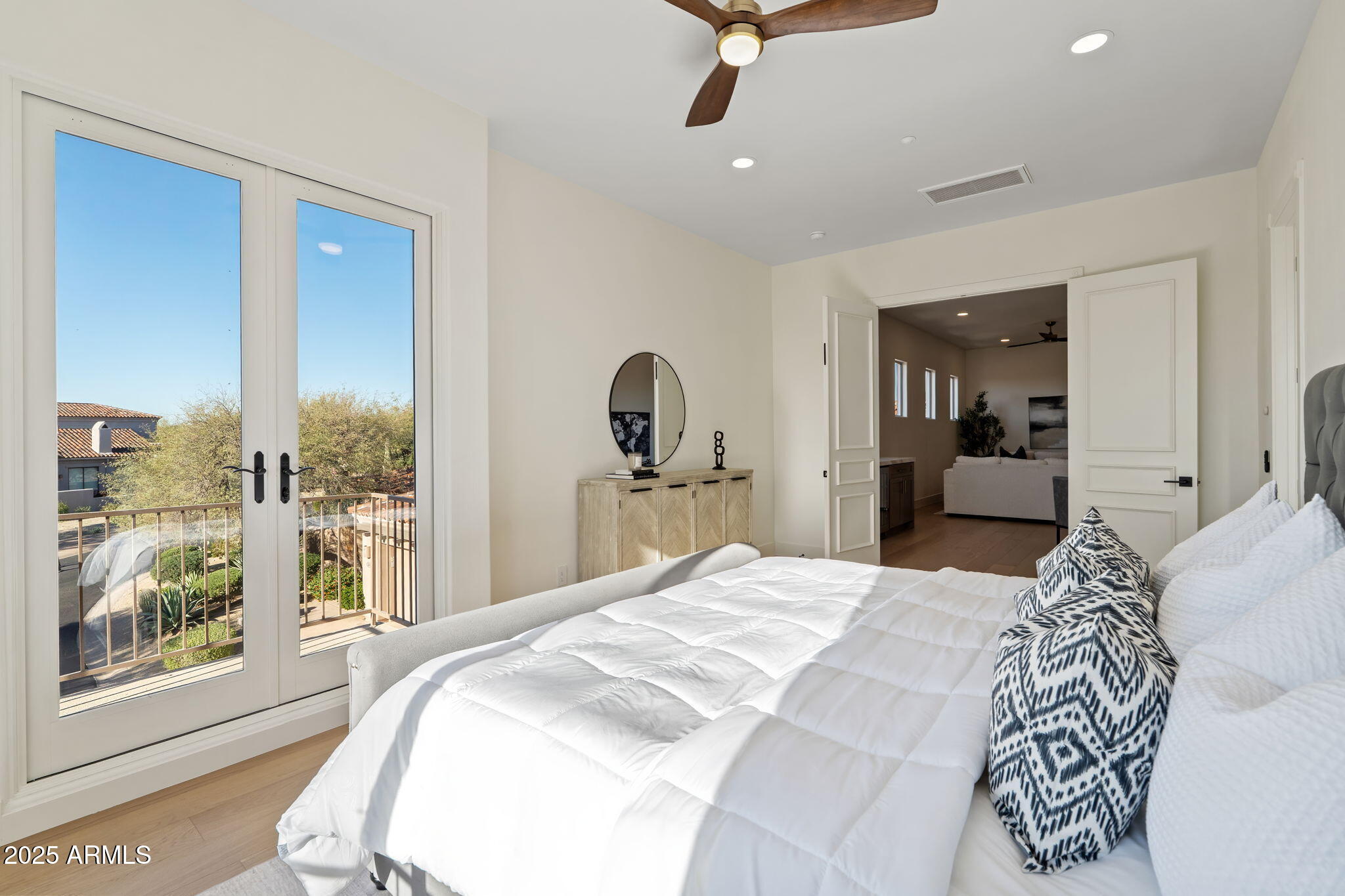 9280 E THOMPSON PEAK Parkway, 25