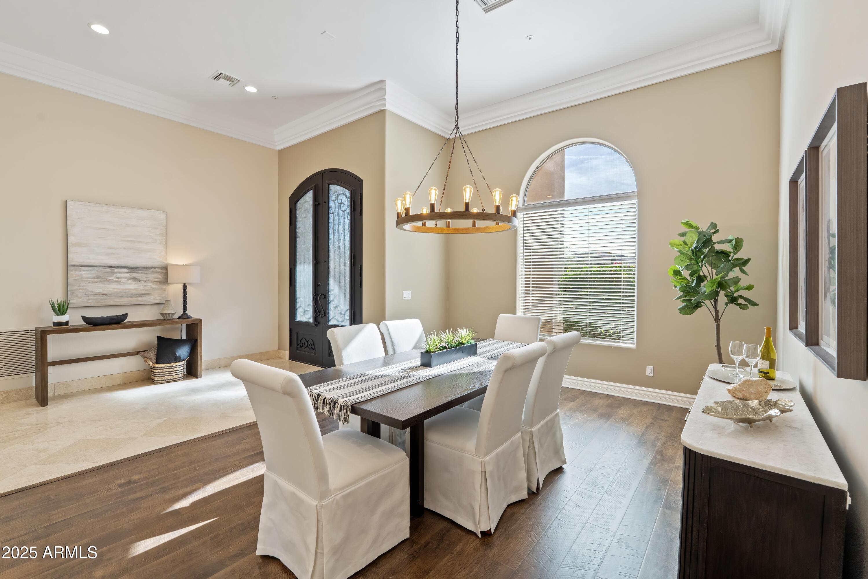 6938 E LOMAS VERDES Drive