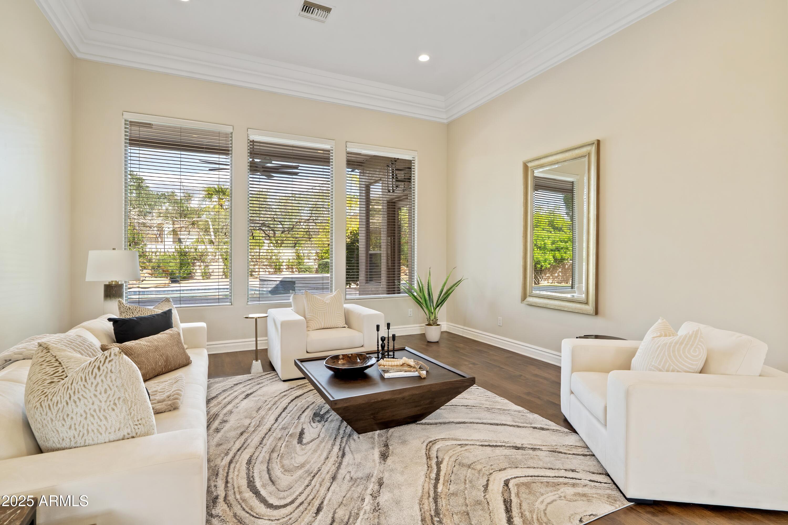 6938 E LOMAS VERDES Drive