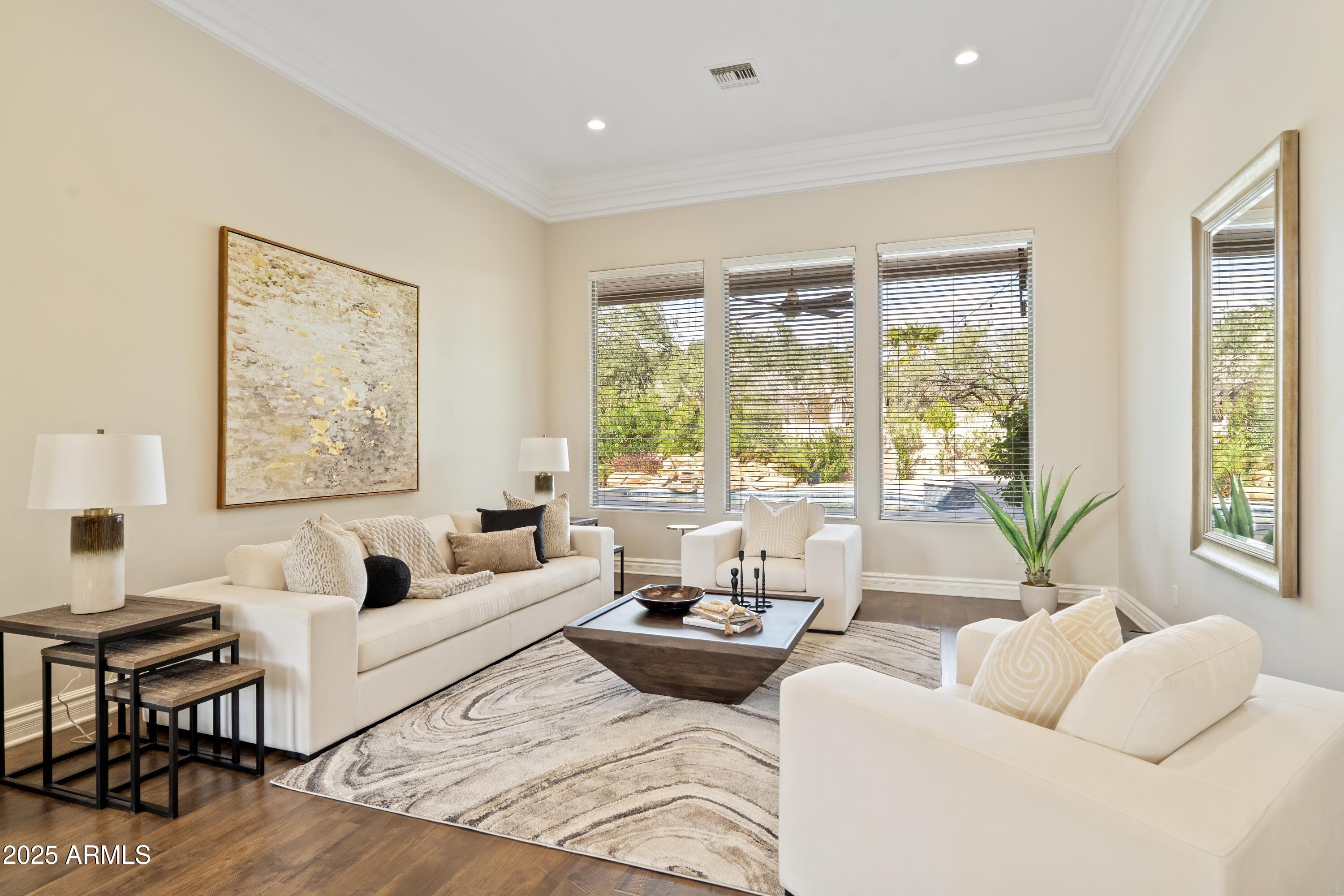 6938 E LOMAS VERDES Drive