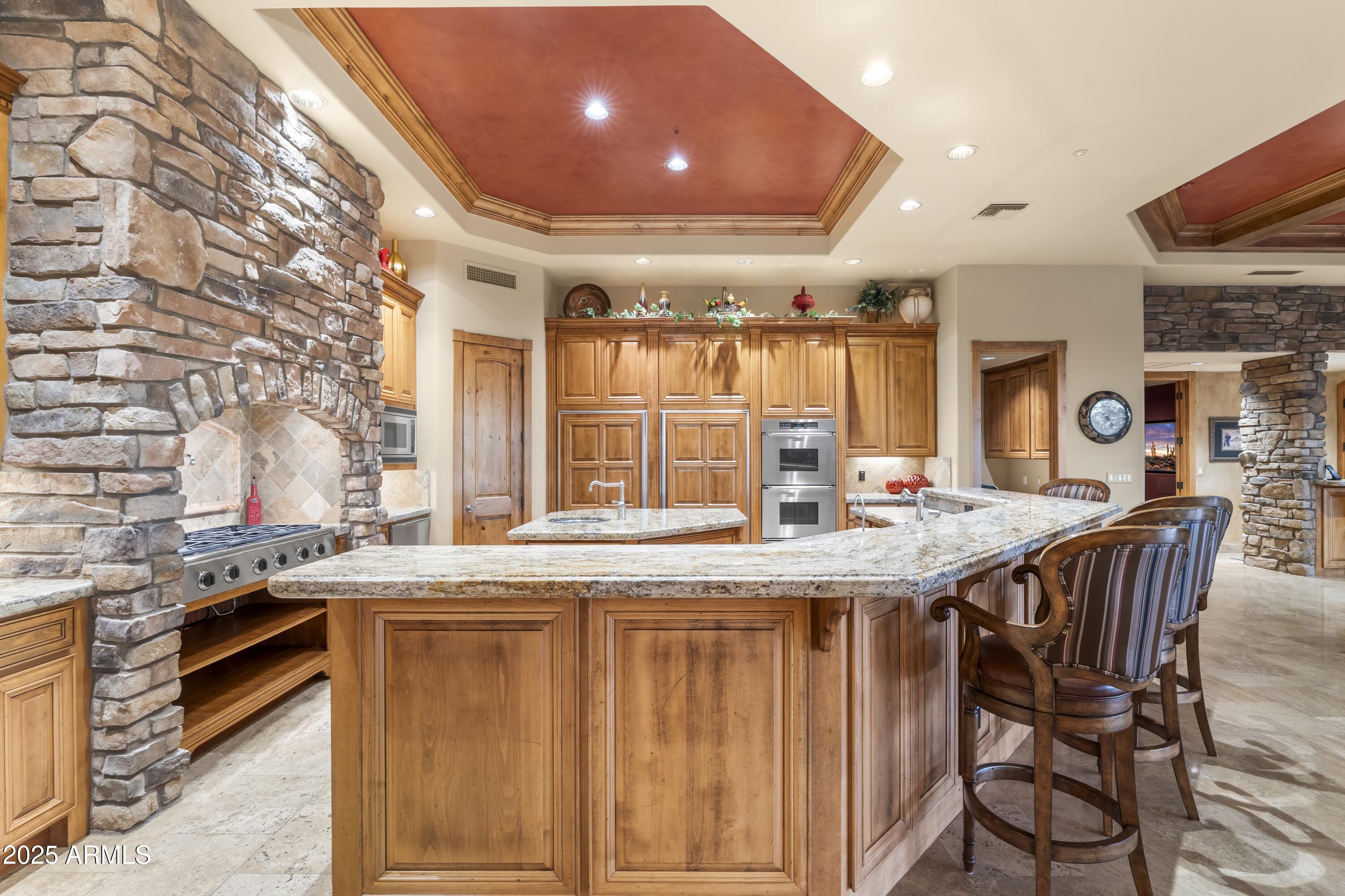 13249 E SUMMIT Drive