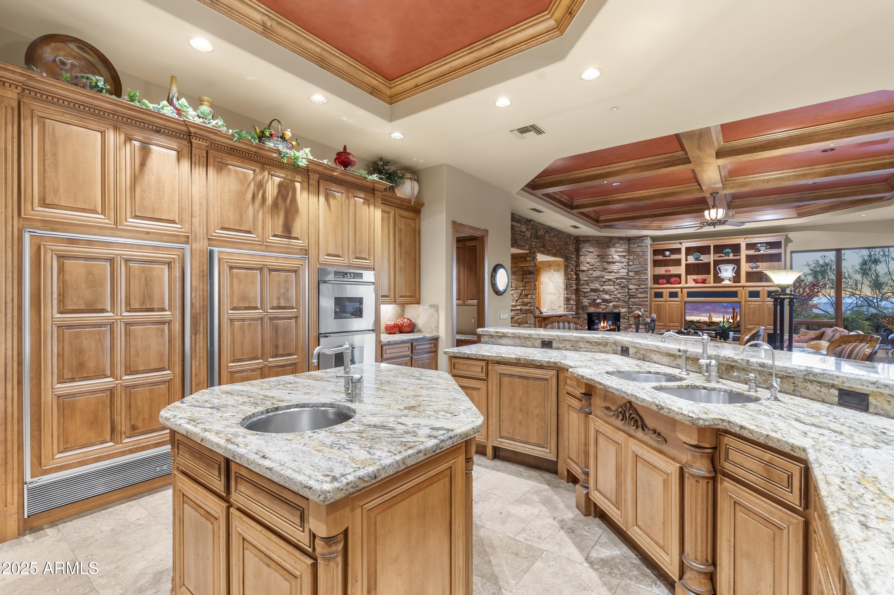 13249 E SUMMIT Drive