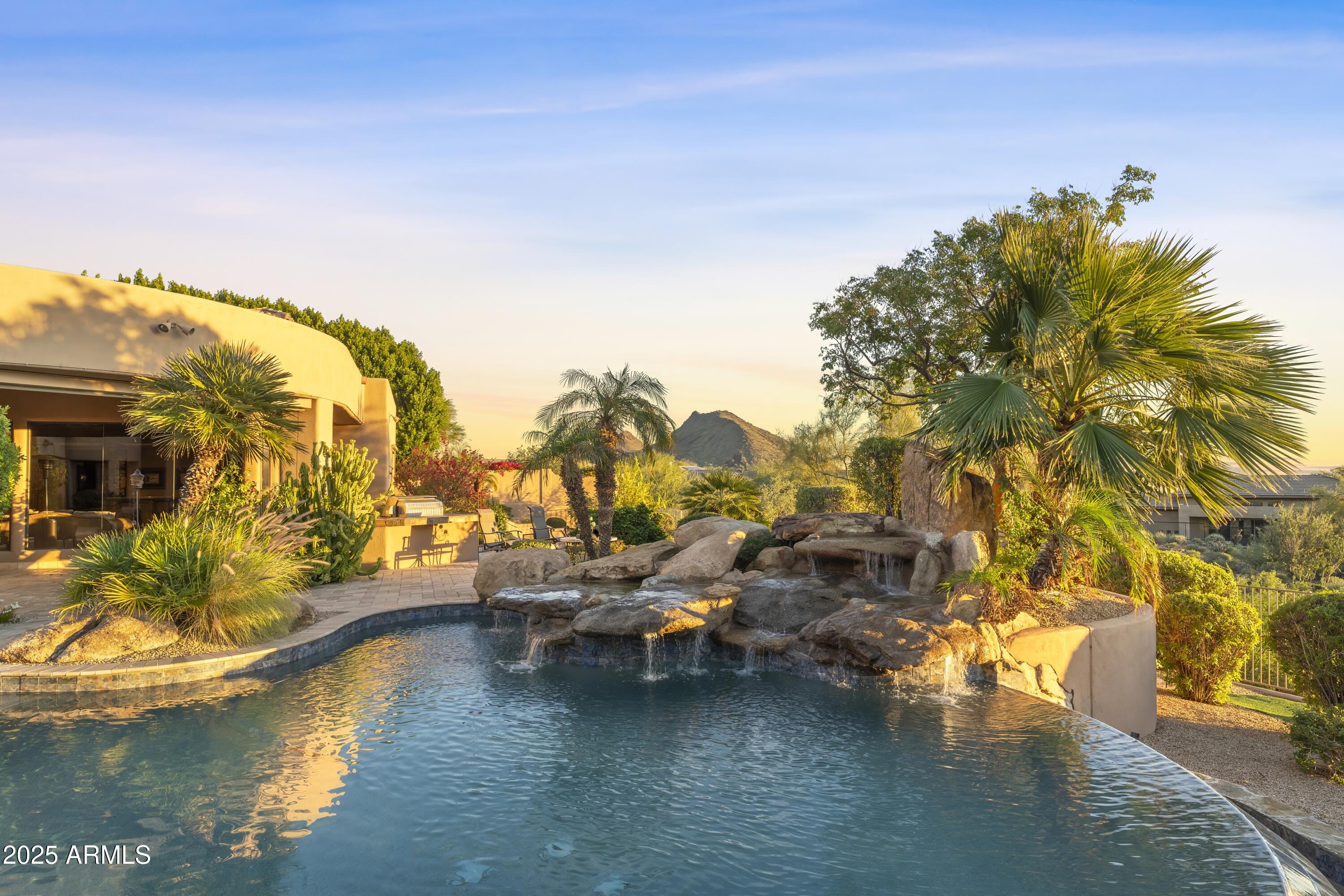 13249 E SUMMIT Drive