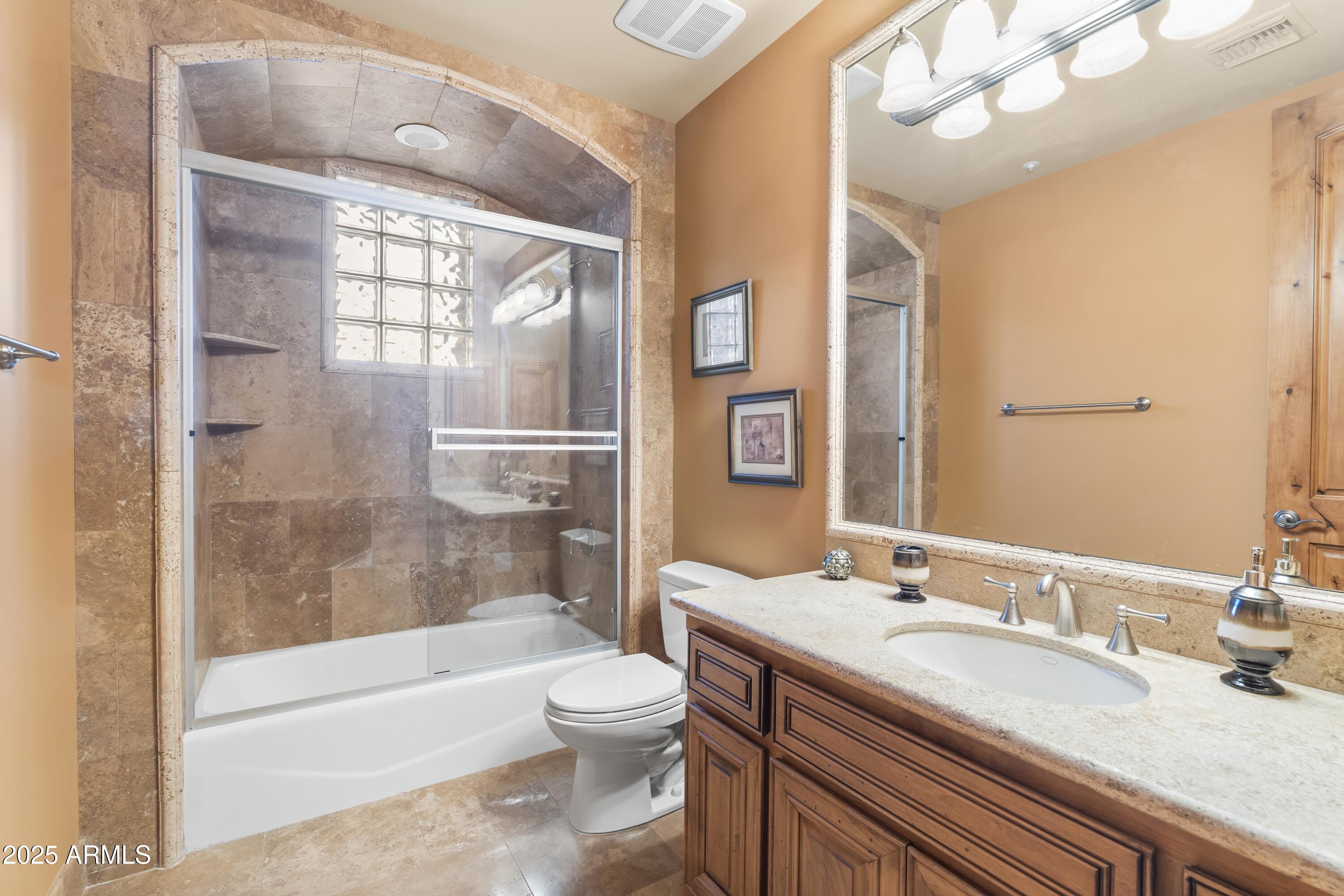 13249 E SUMMIT Drive