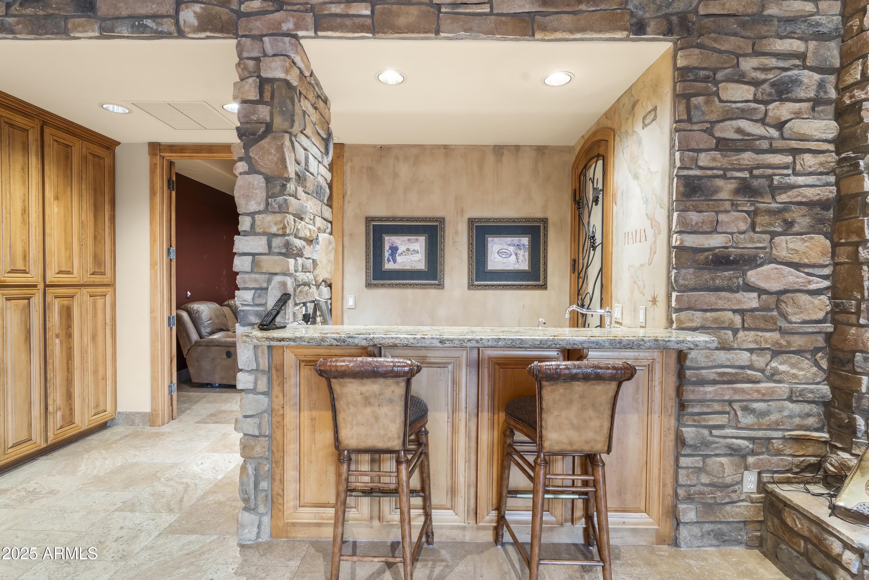 13249 E SUMMIT Drive