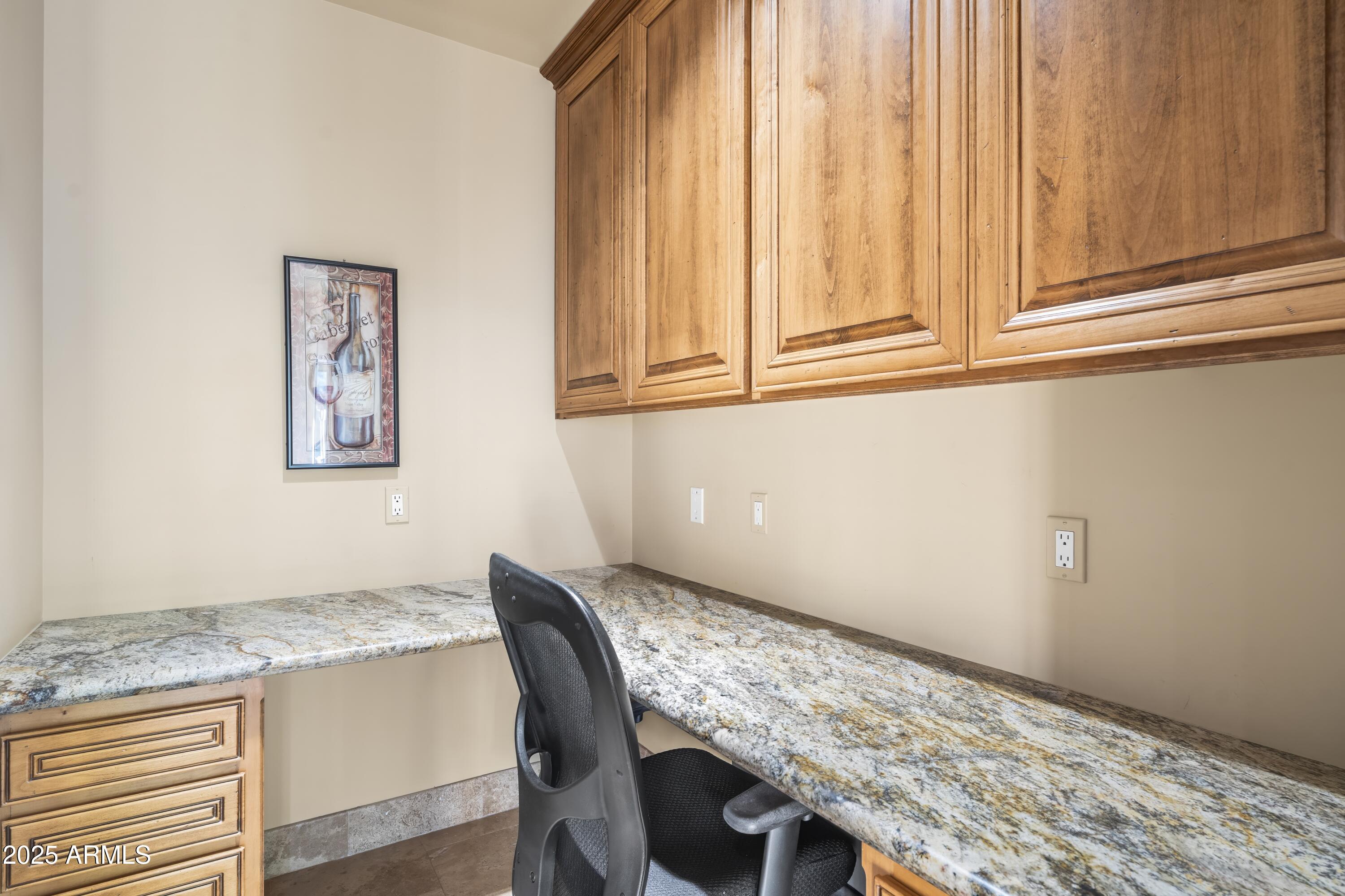 13249 E SUMMIT Drive