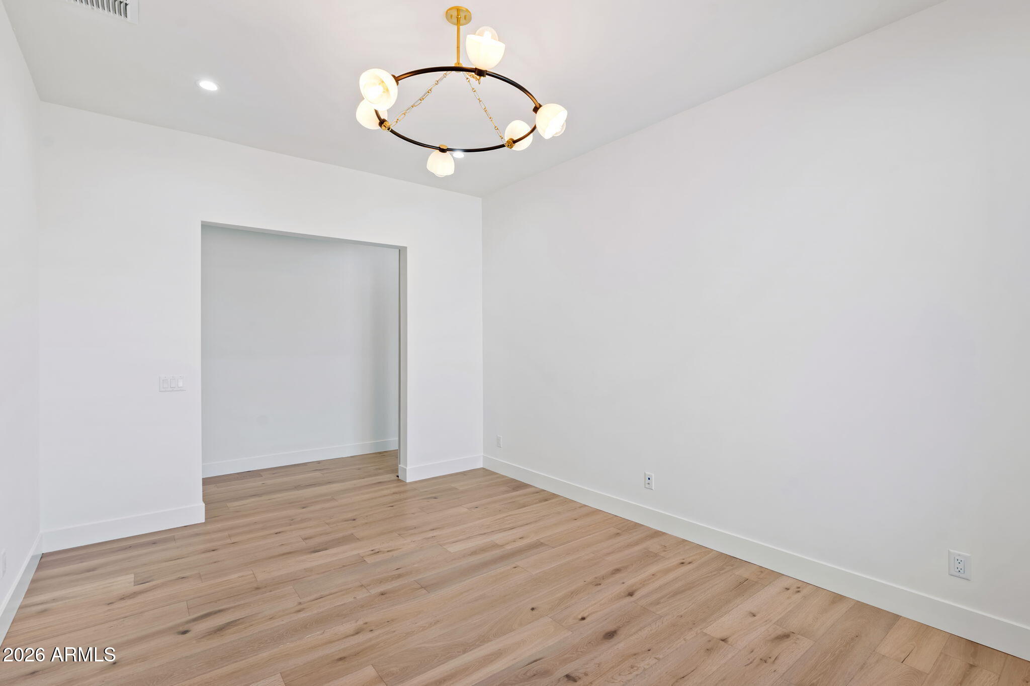 6615 E DOVE VALLEY Road