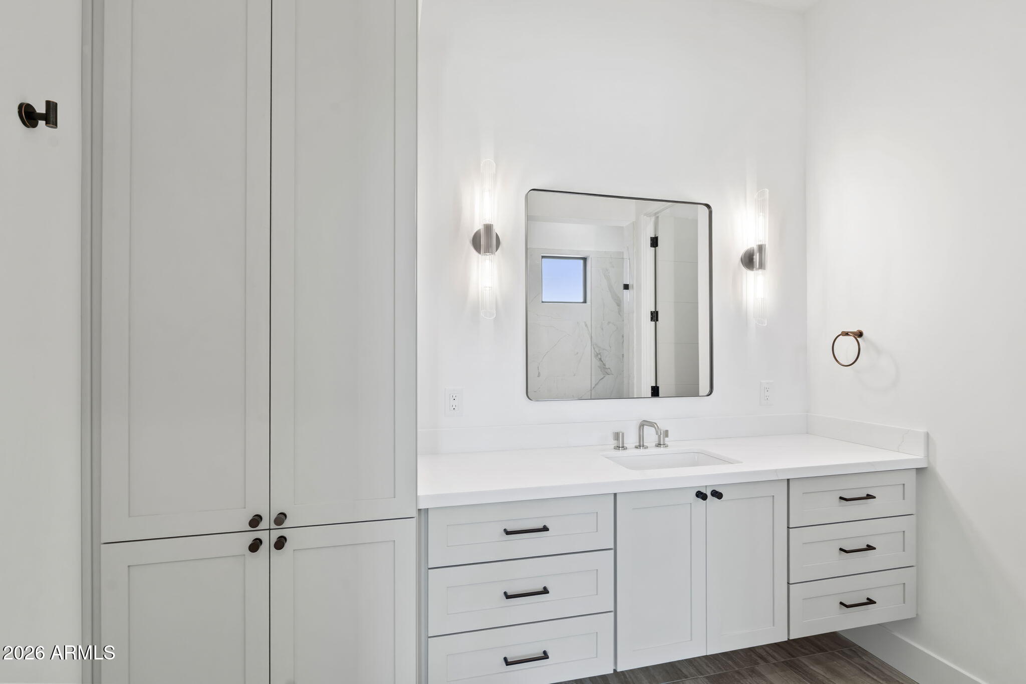 6615 E DOVE VALLEY Road