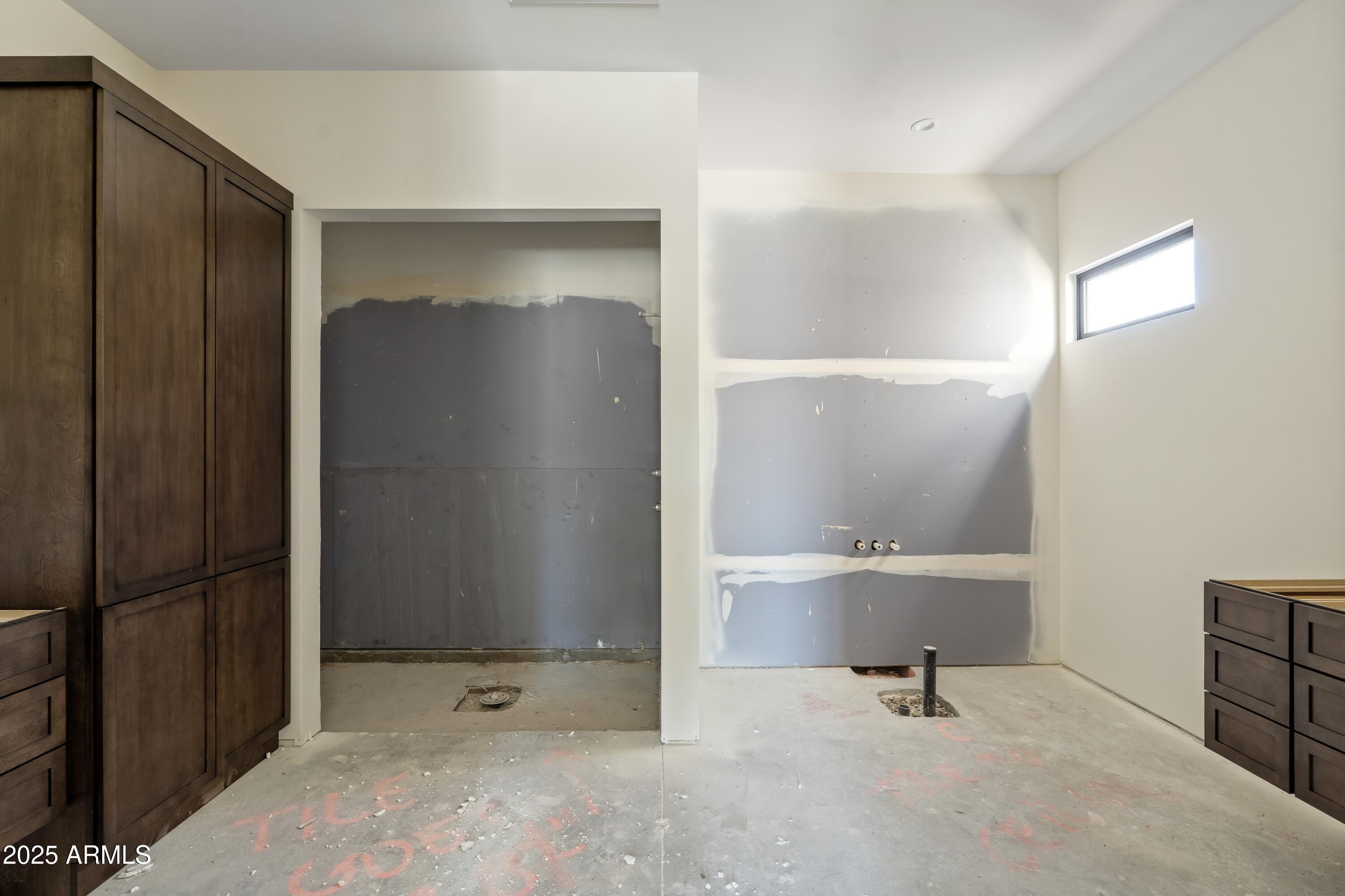 6615 E DOVE VALLEY Road