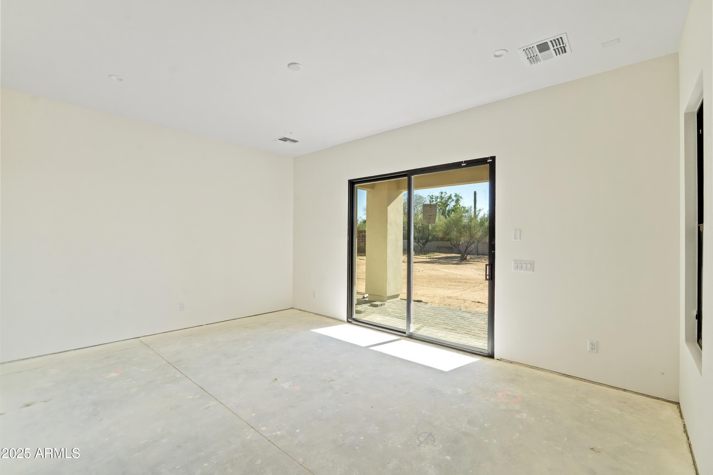 6615 E DOVE VALLEY Road