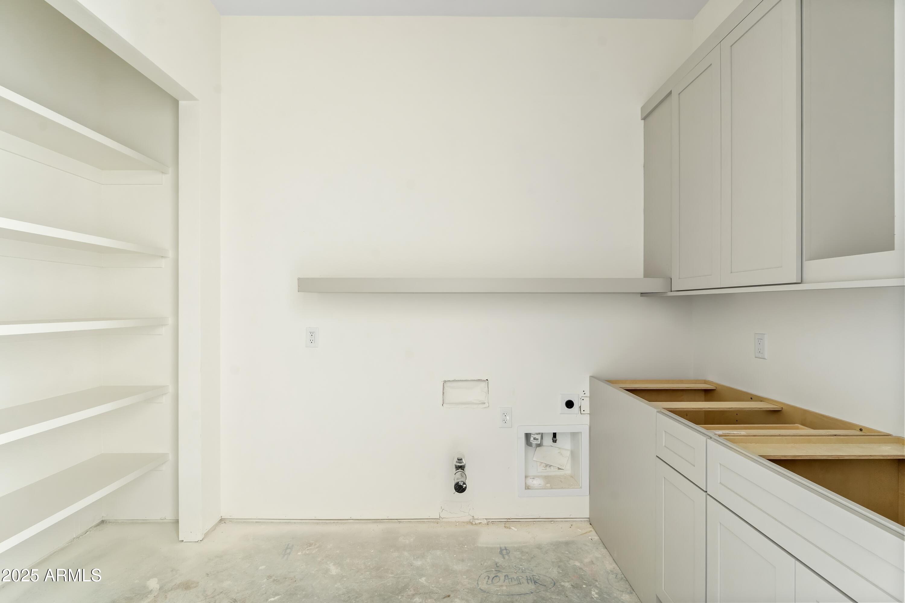 6615 E DOVE VALLEY Road