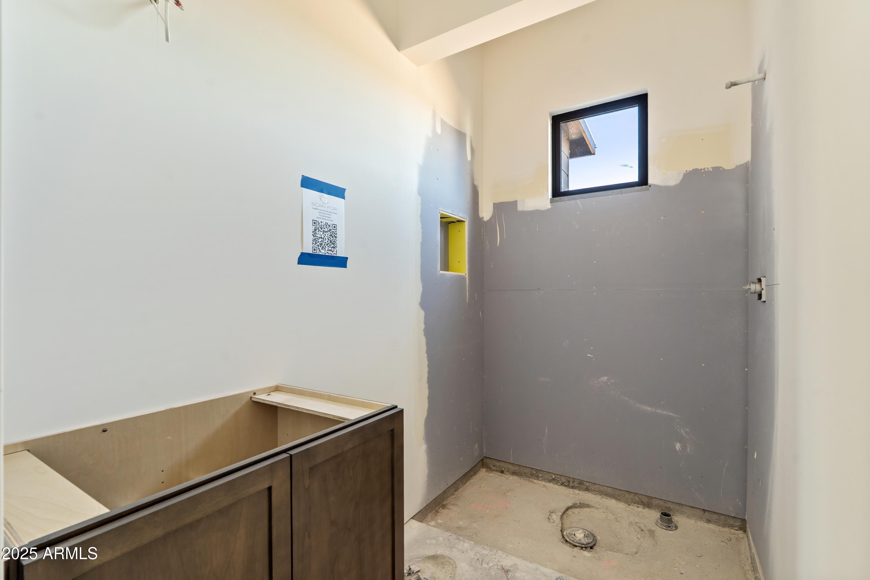 6615 E DOVE VALLEY Road