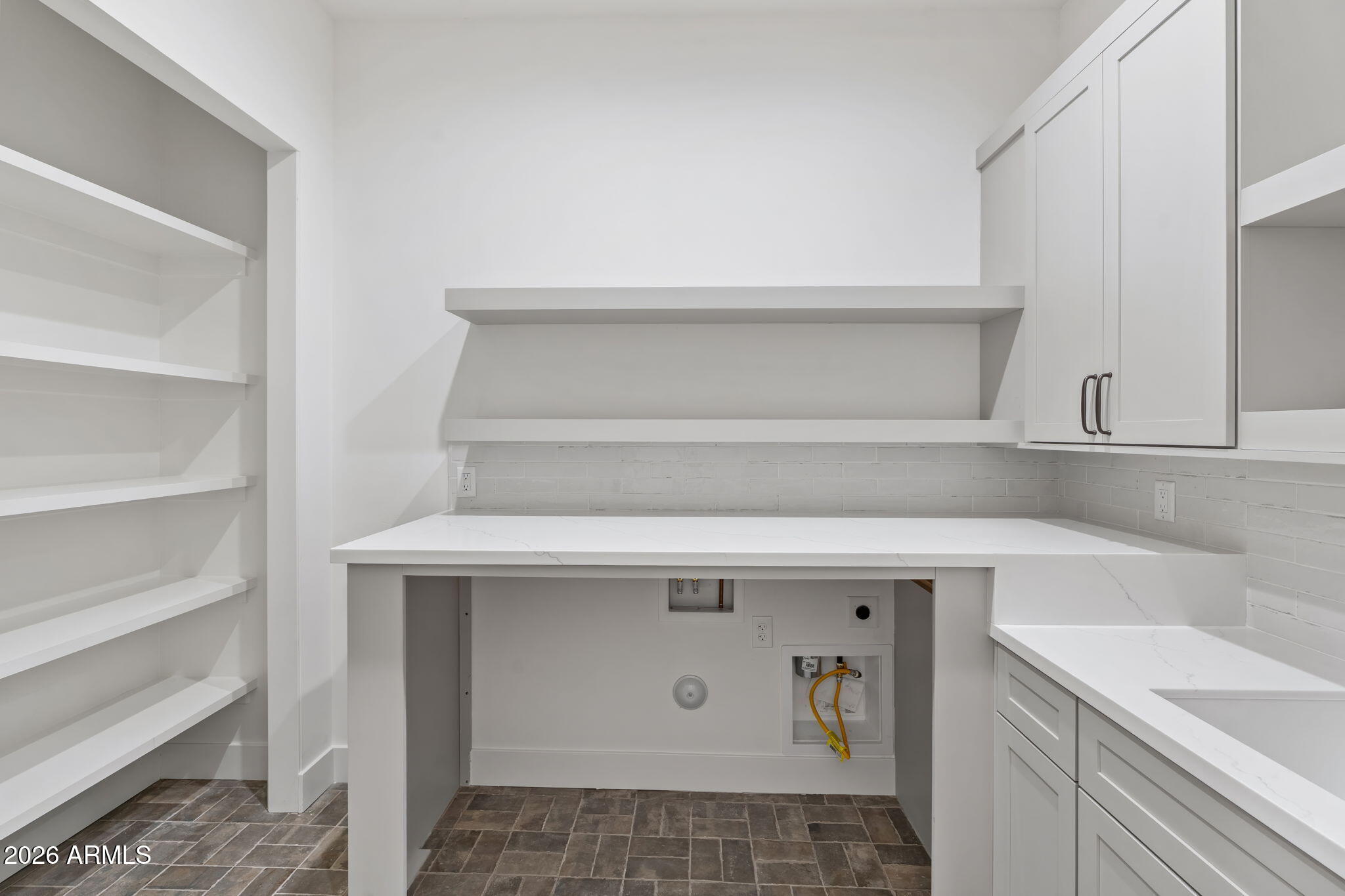 6615 E DOVE VALLEY Road