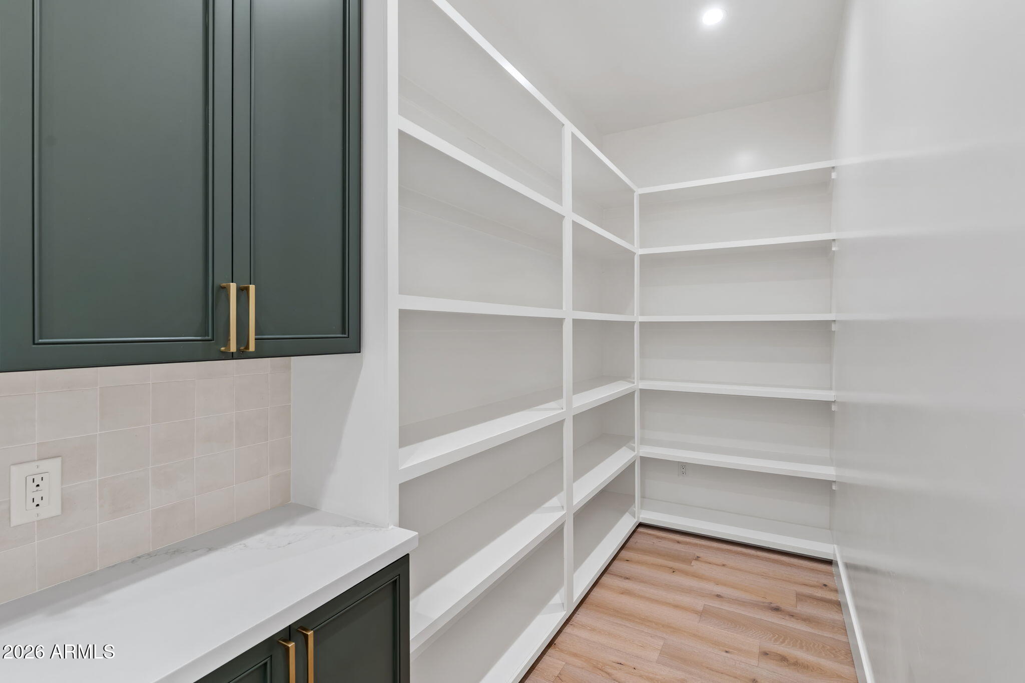 6615 E DOVE VALLEY Road