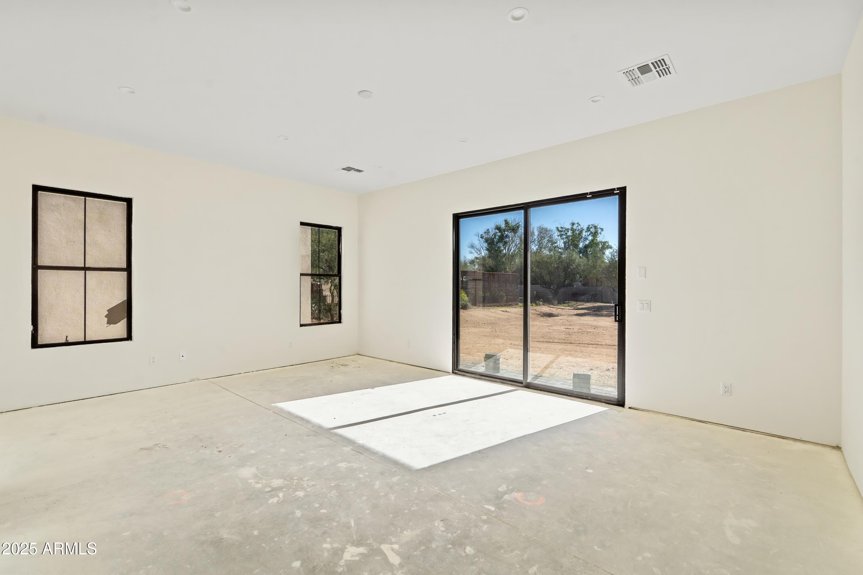 6615 E DOVE VALLEY Road