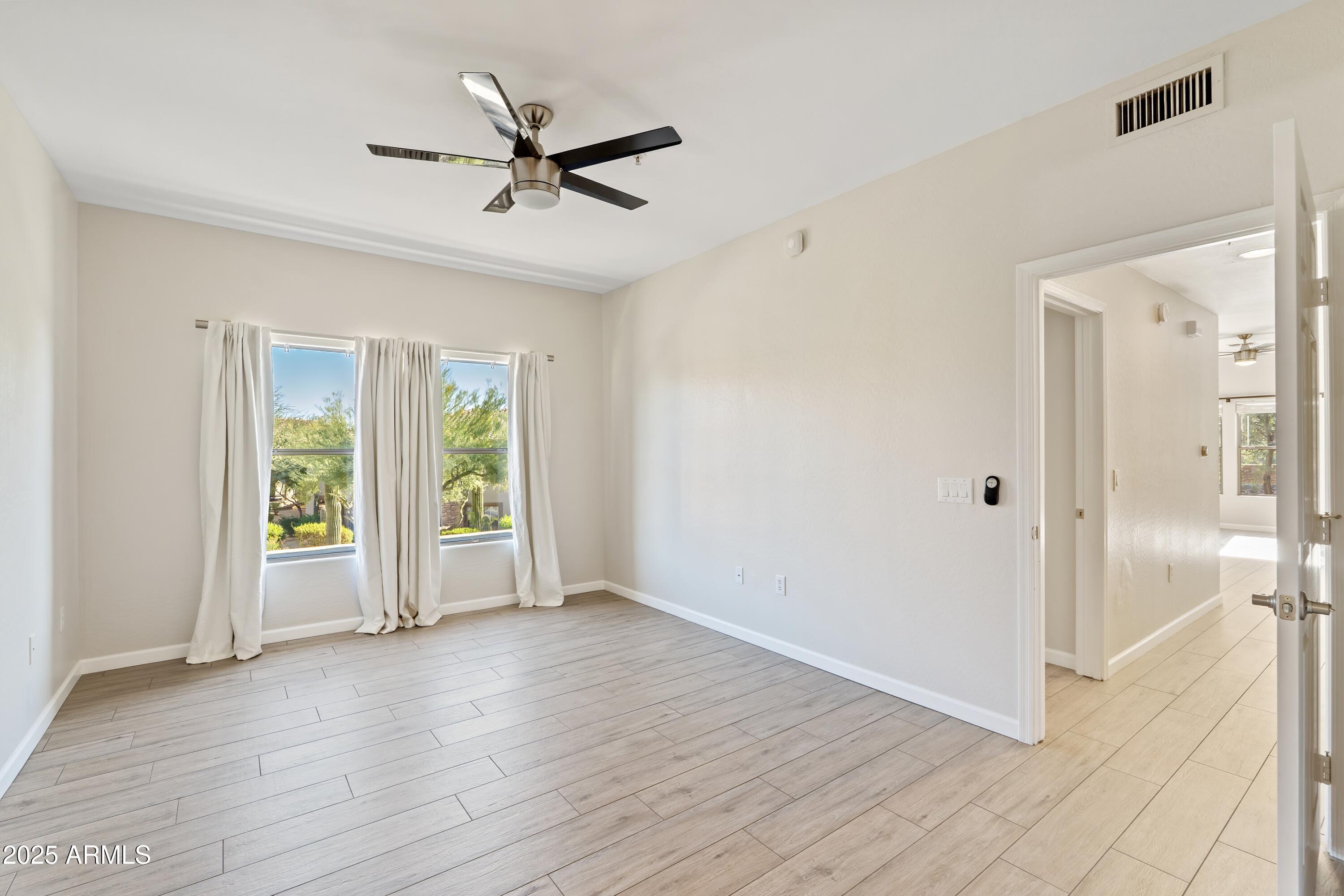 19700 N 76TH Street 2105