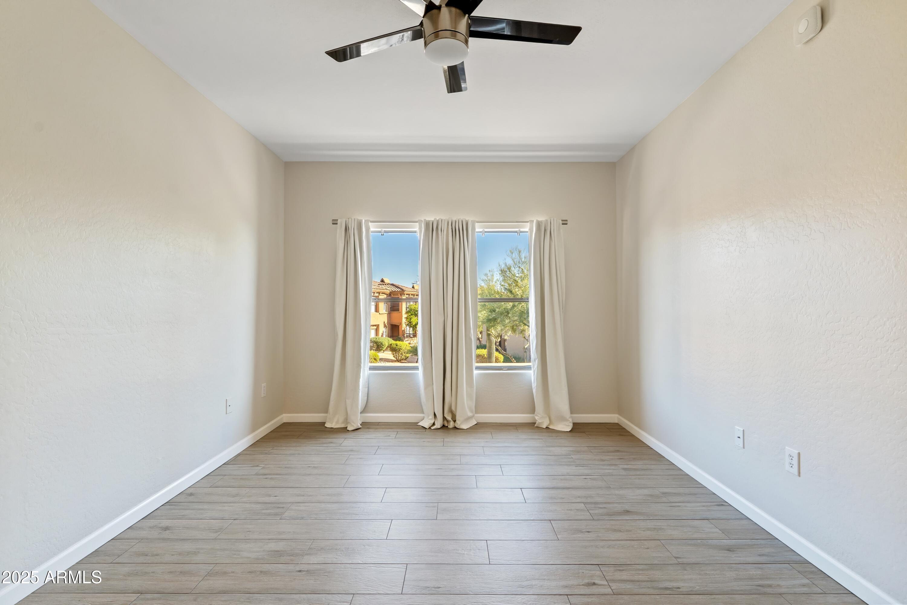 19700 N 76TH Street 2105