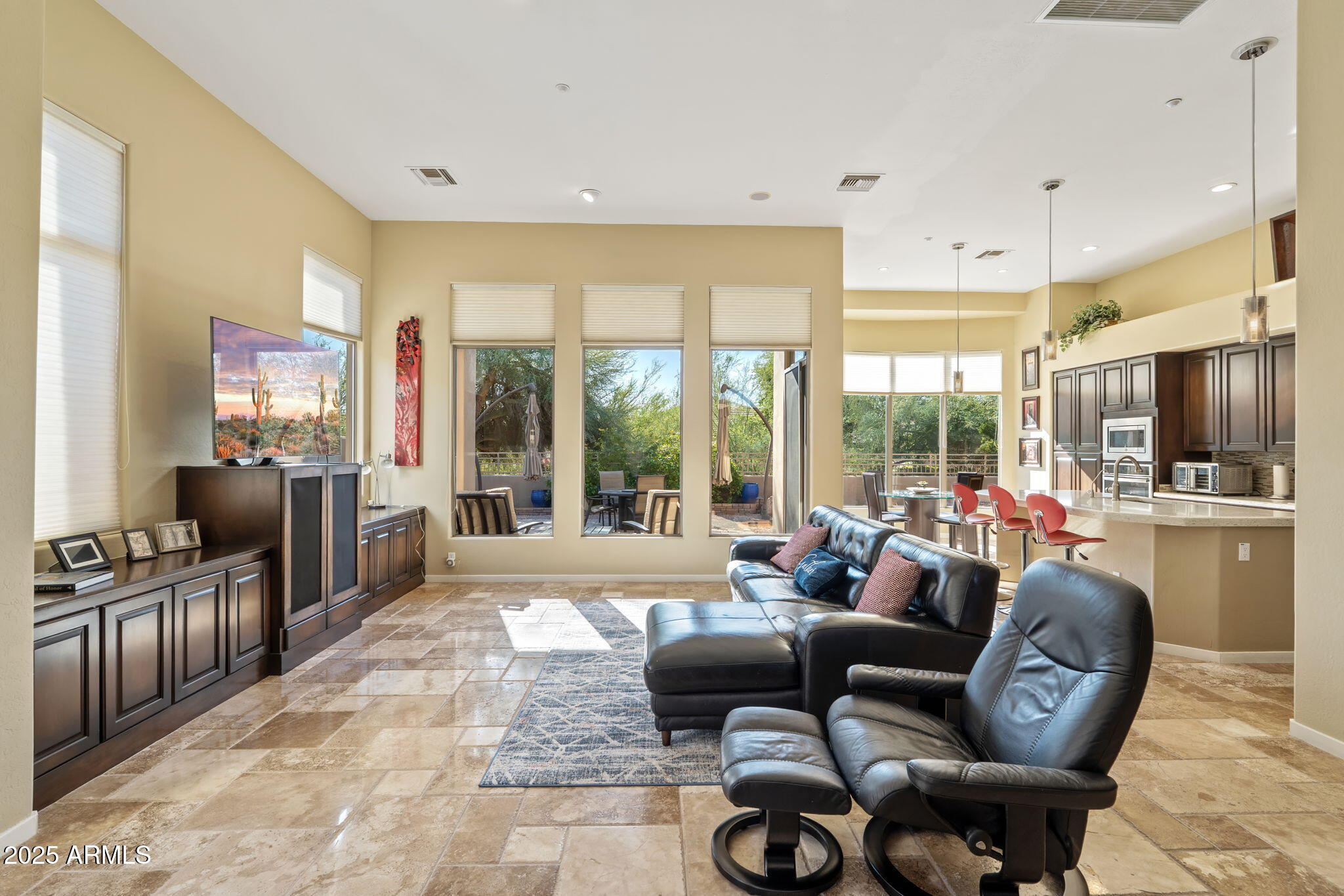 7699 E FLEDGLING Drive