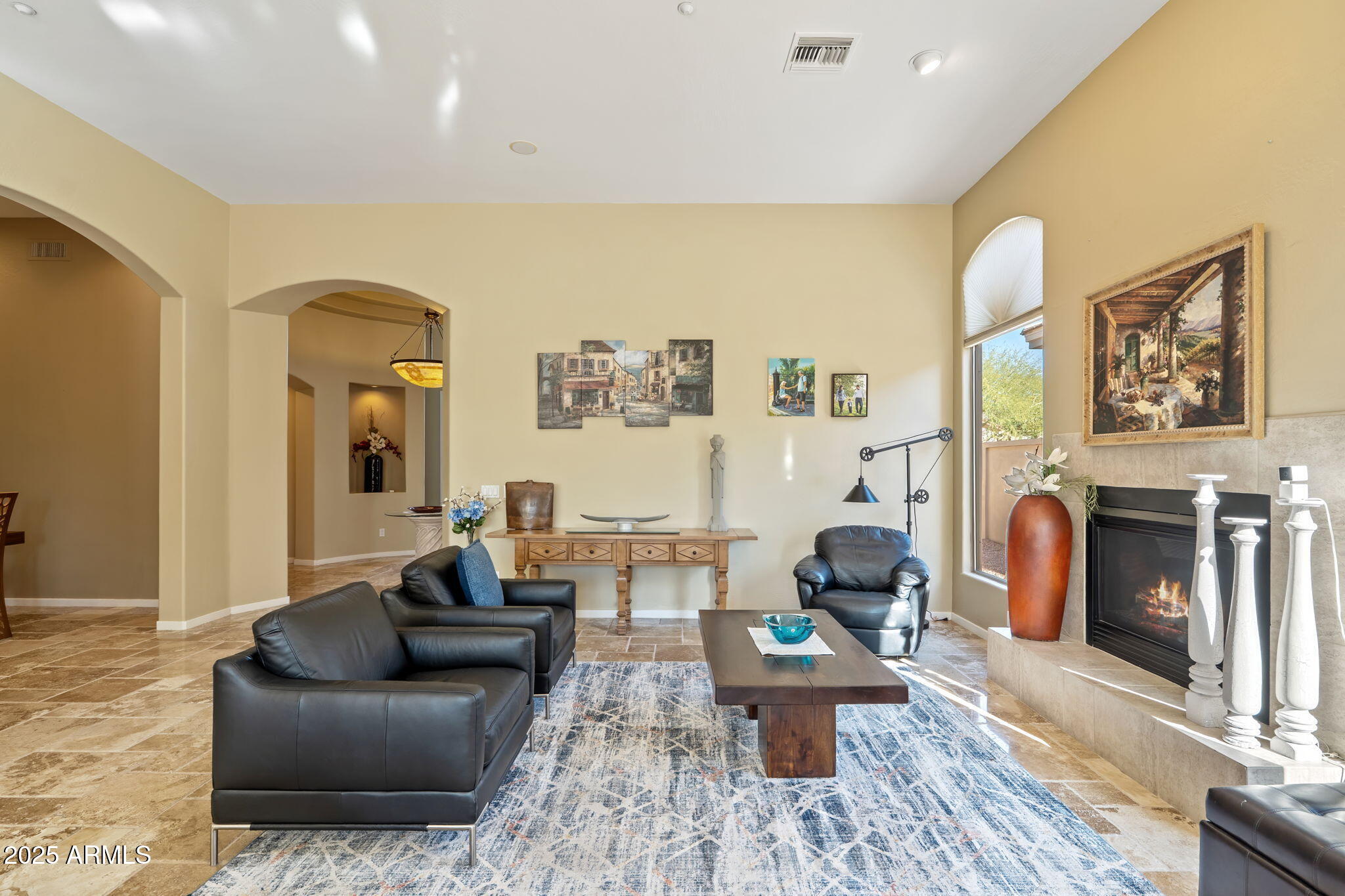 7699 E FLEDGLING Drive