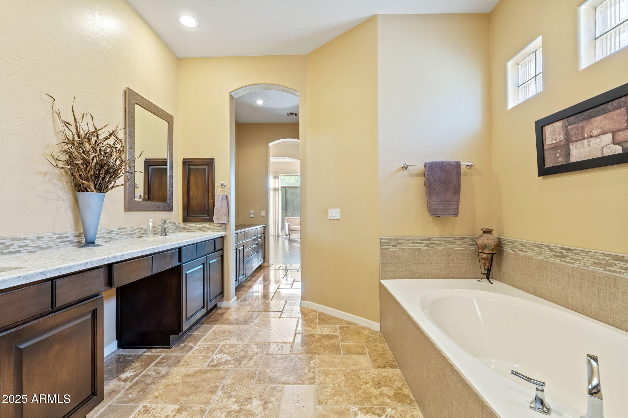 7699 E FLEDGLING Drive