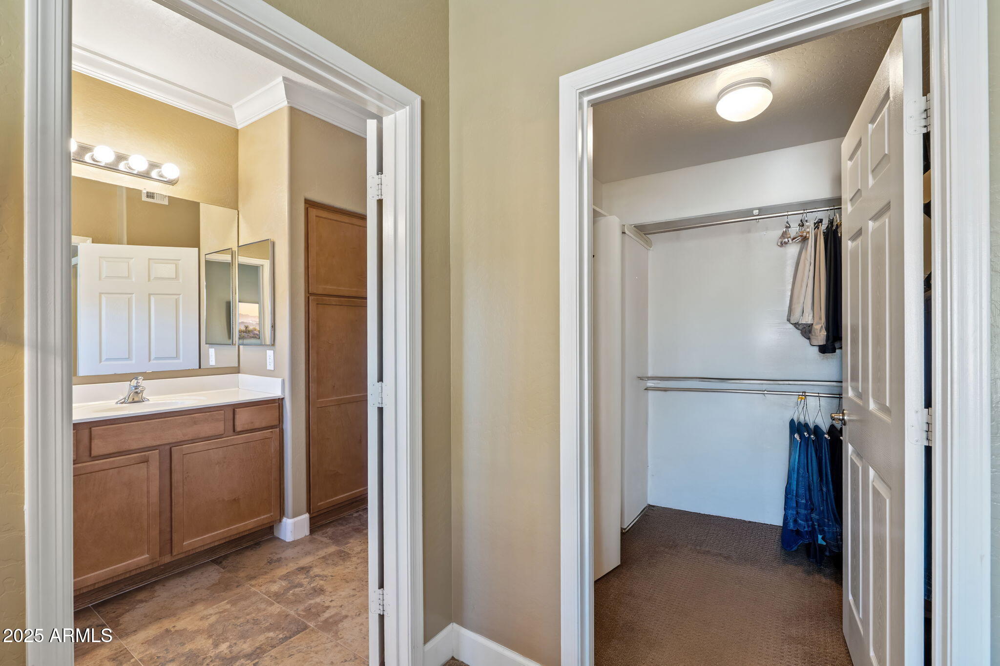 19700 N 76TH Street 2183