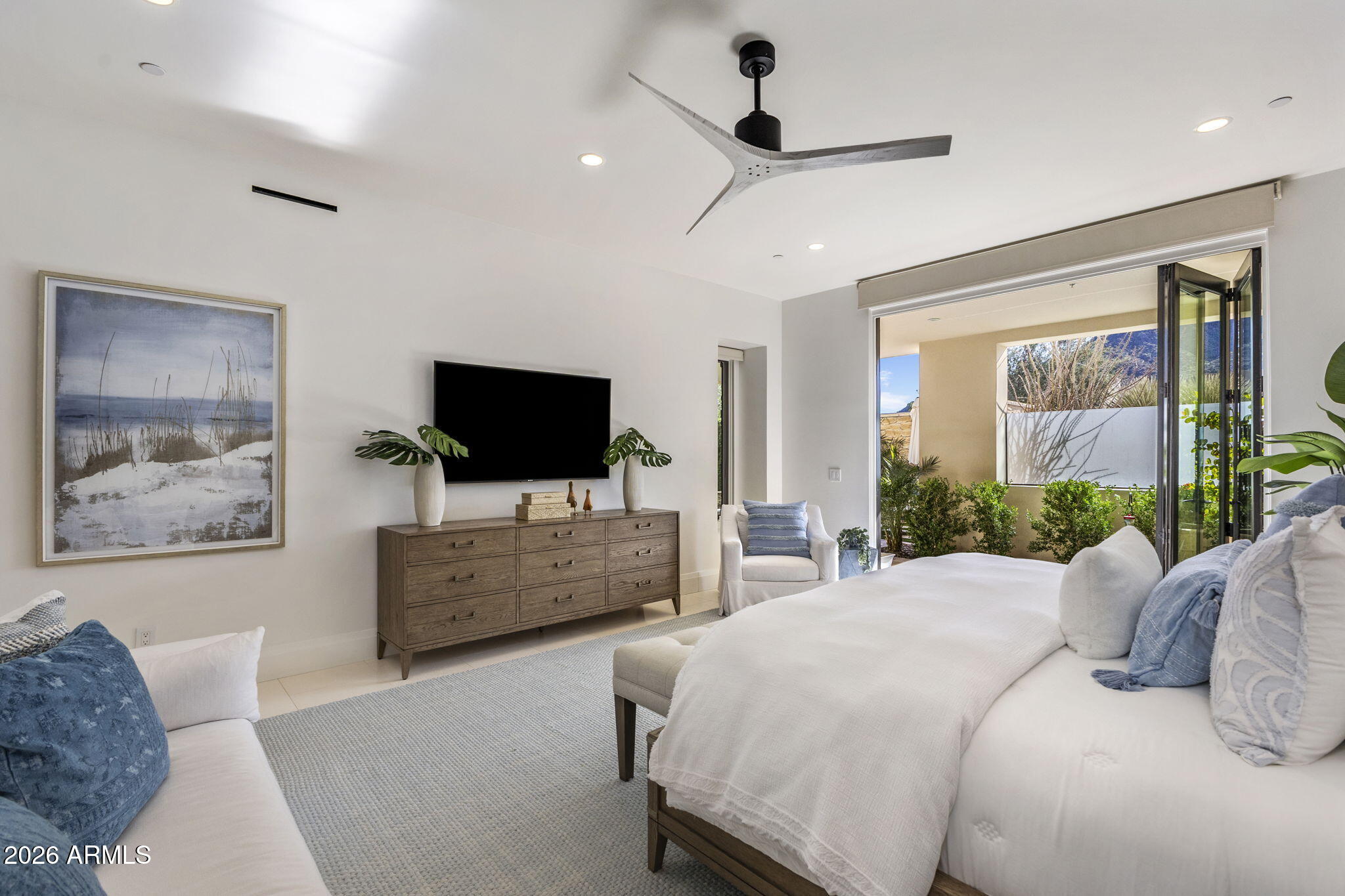 5547 E ARROYO VERDE Drive