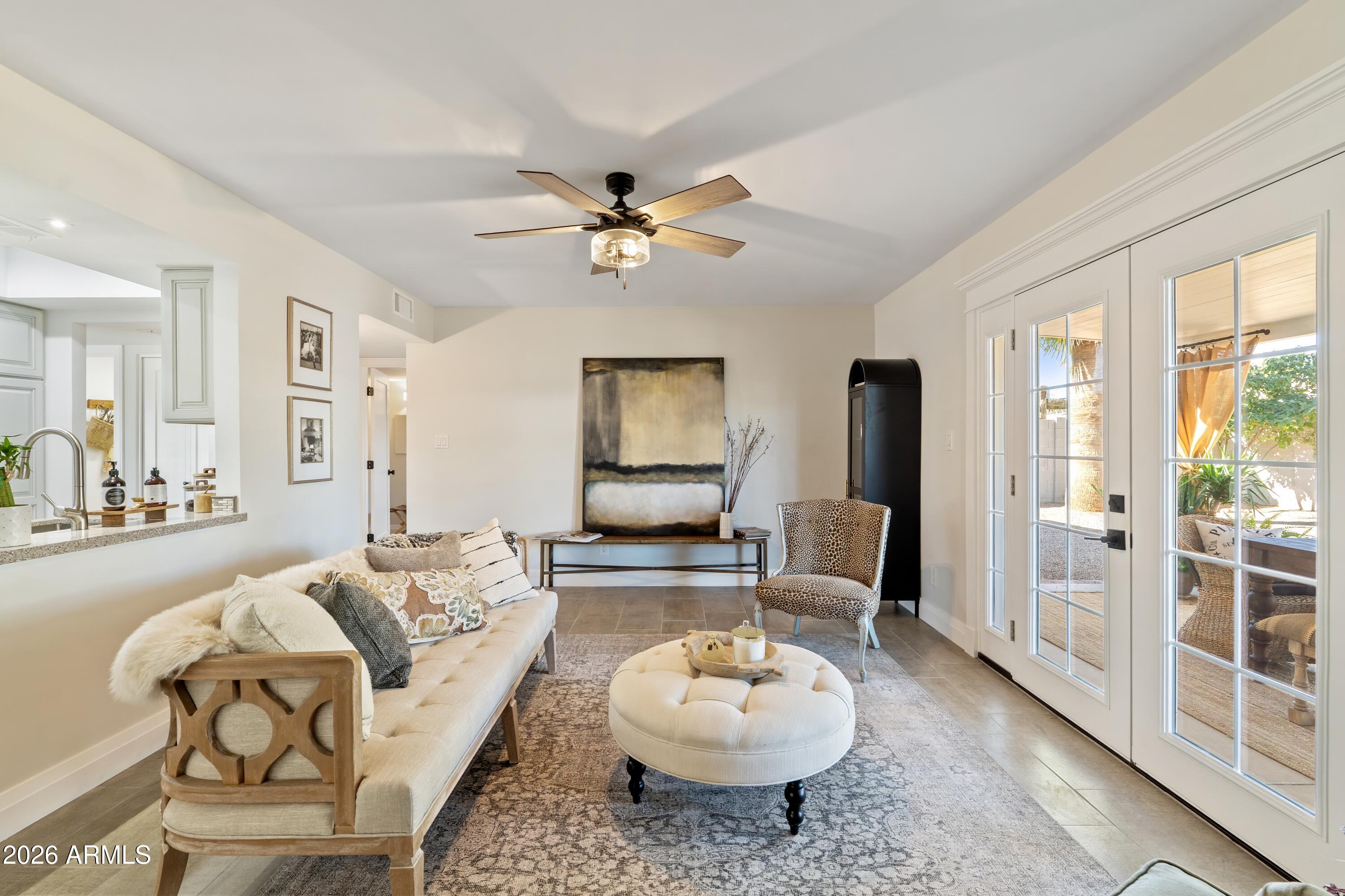 8238 E SAN MIGUEL Avenue