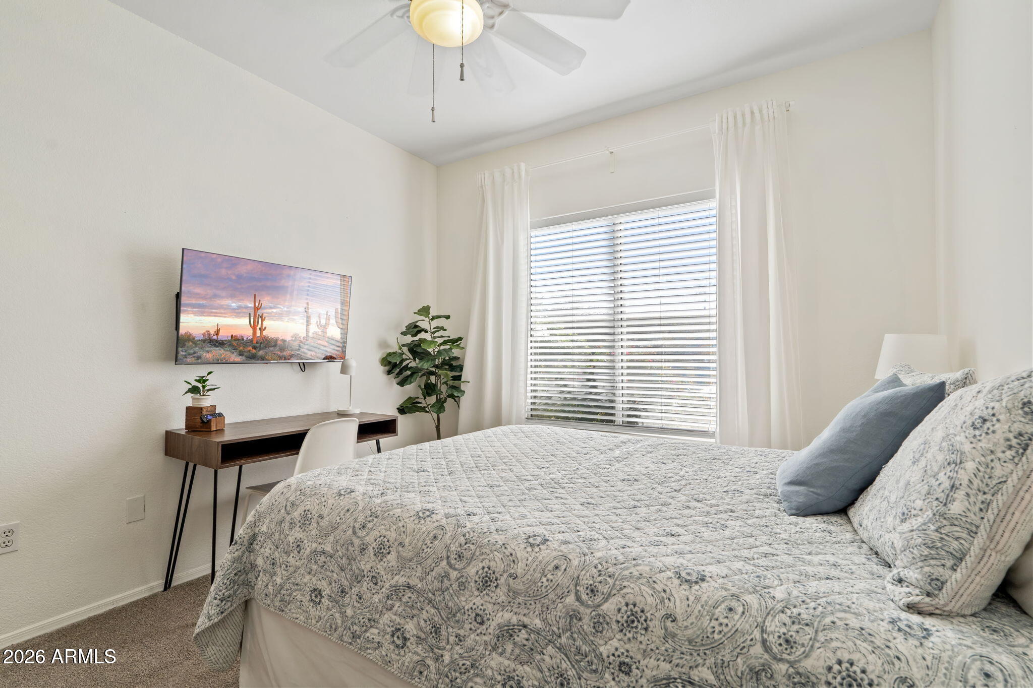 5335 E SHEA Boulevard 1117