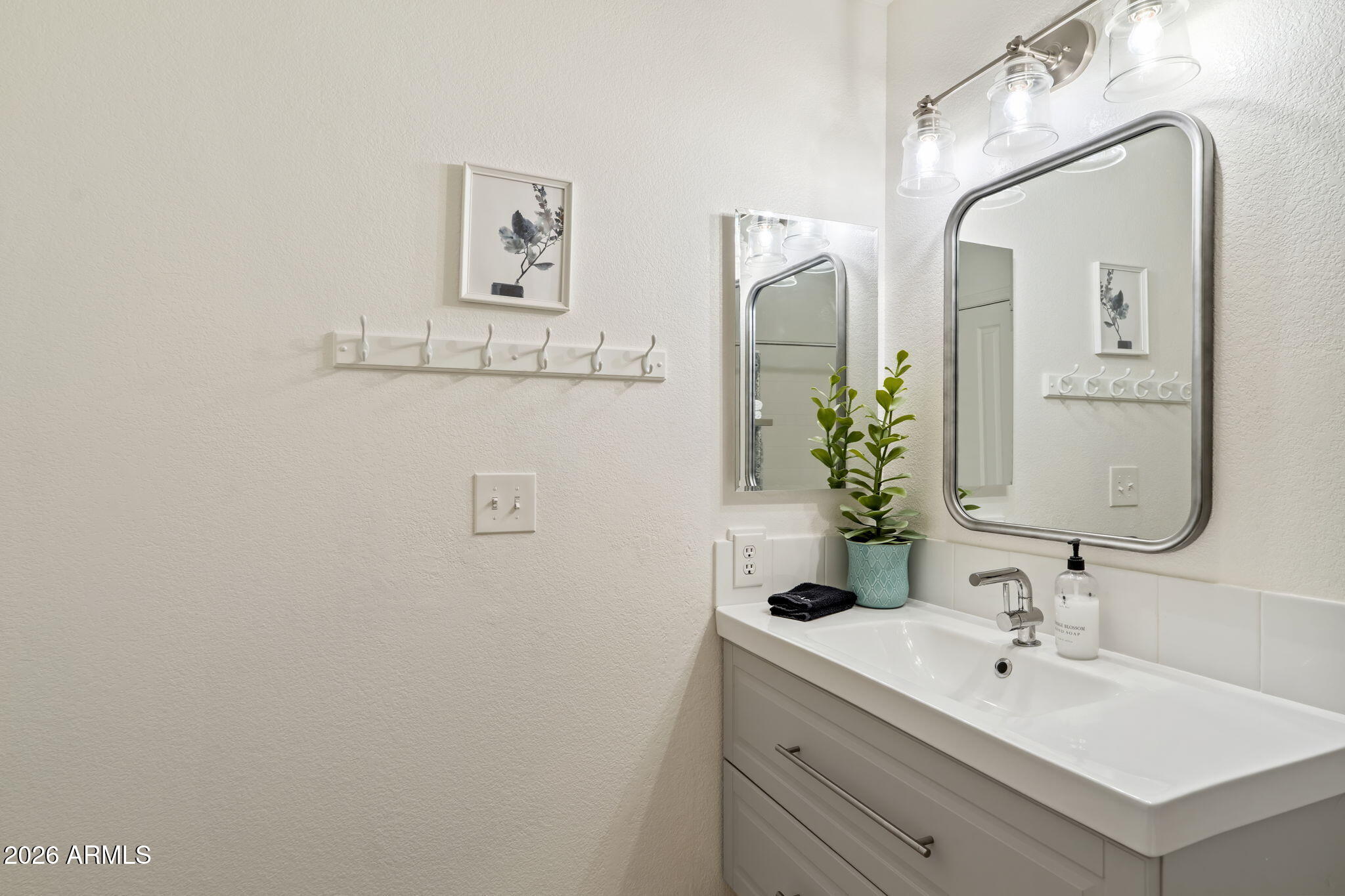 5335 E SHEA Boulevard 1117