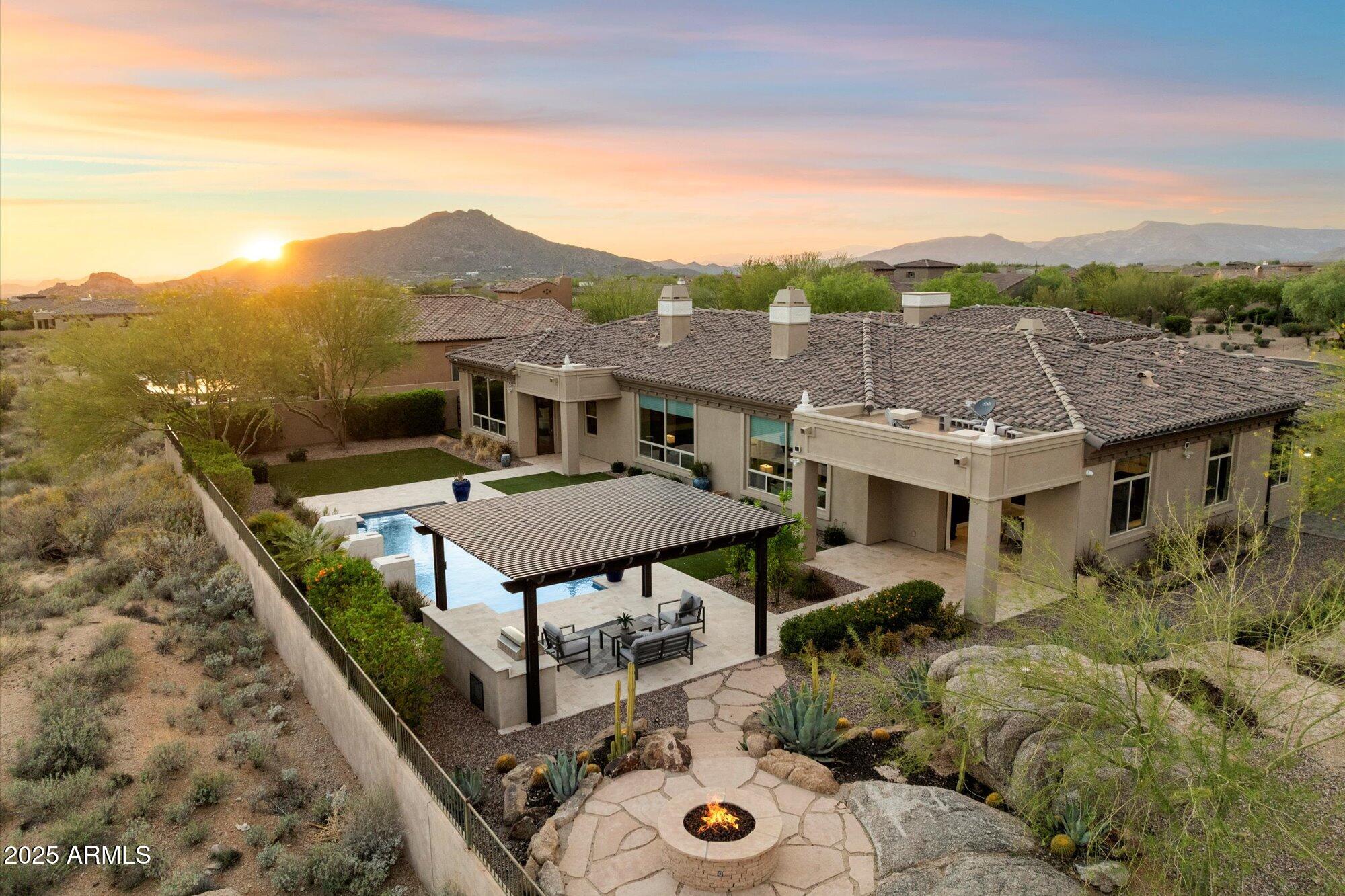 8599 E SAND FLOWER Drive