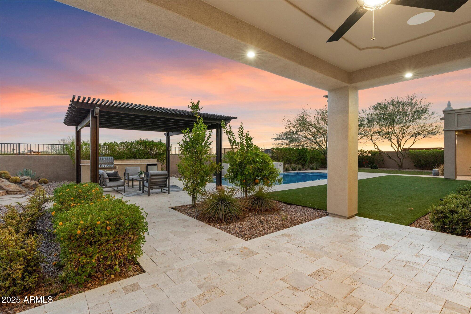 8599 E SAND FLOWER Drive