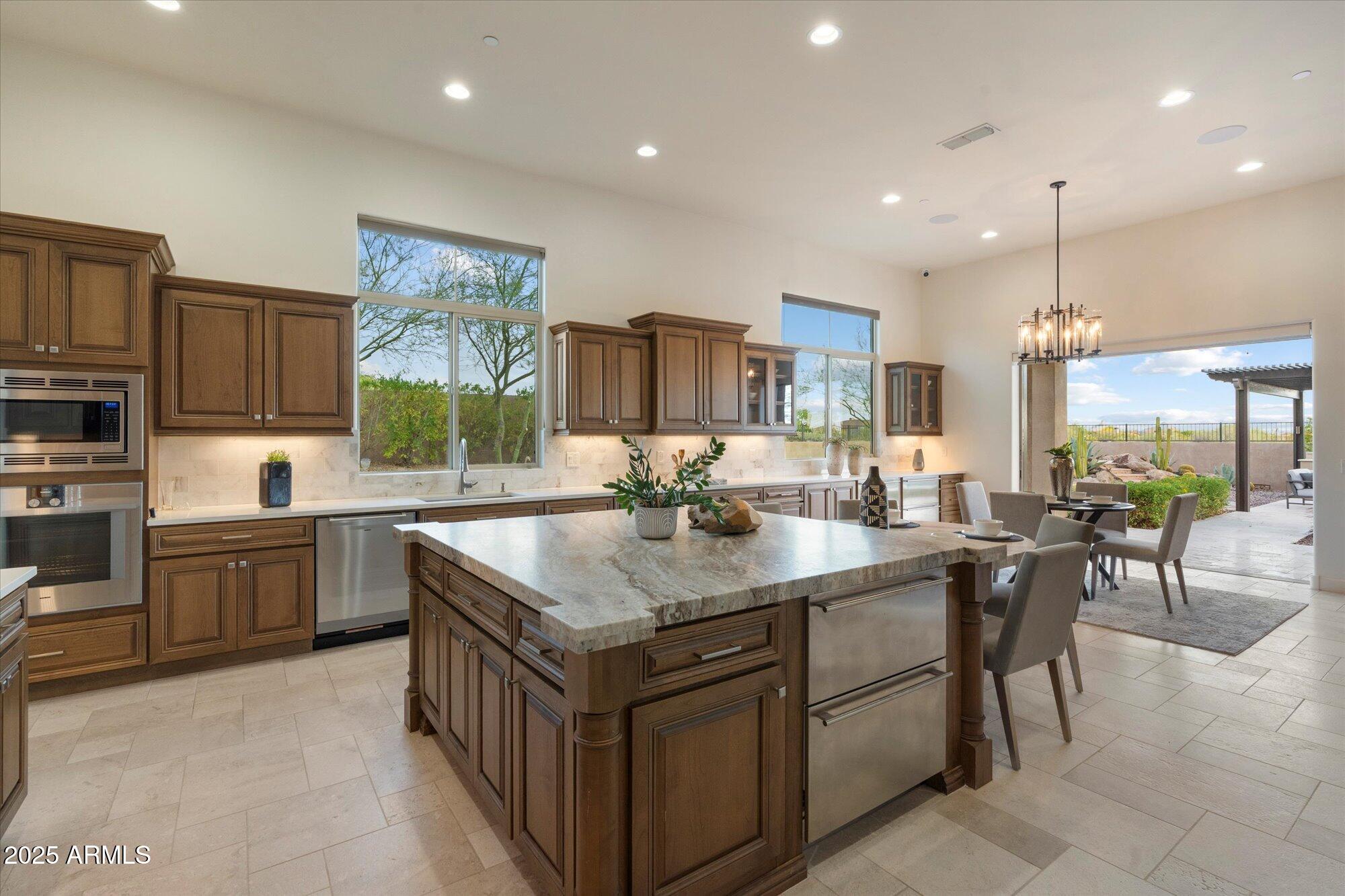 8599 E SAND FLOWER Drive