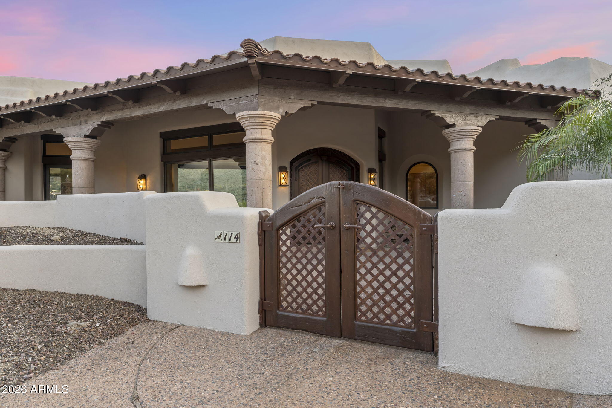 10801 E HAPPY VALLEY Road 114