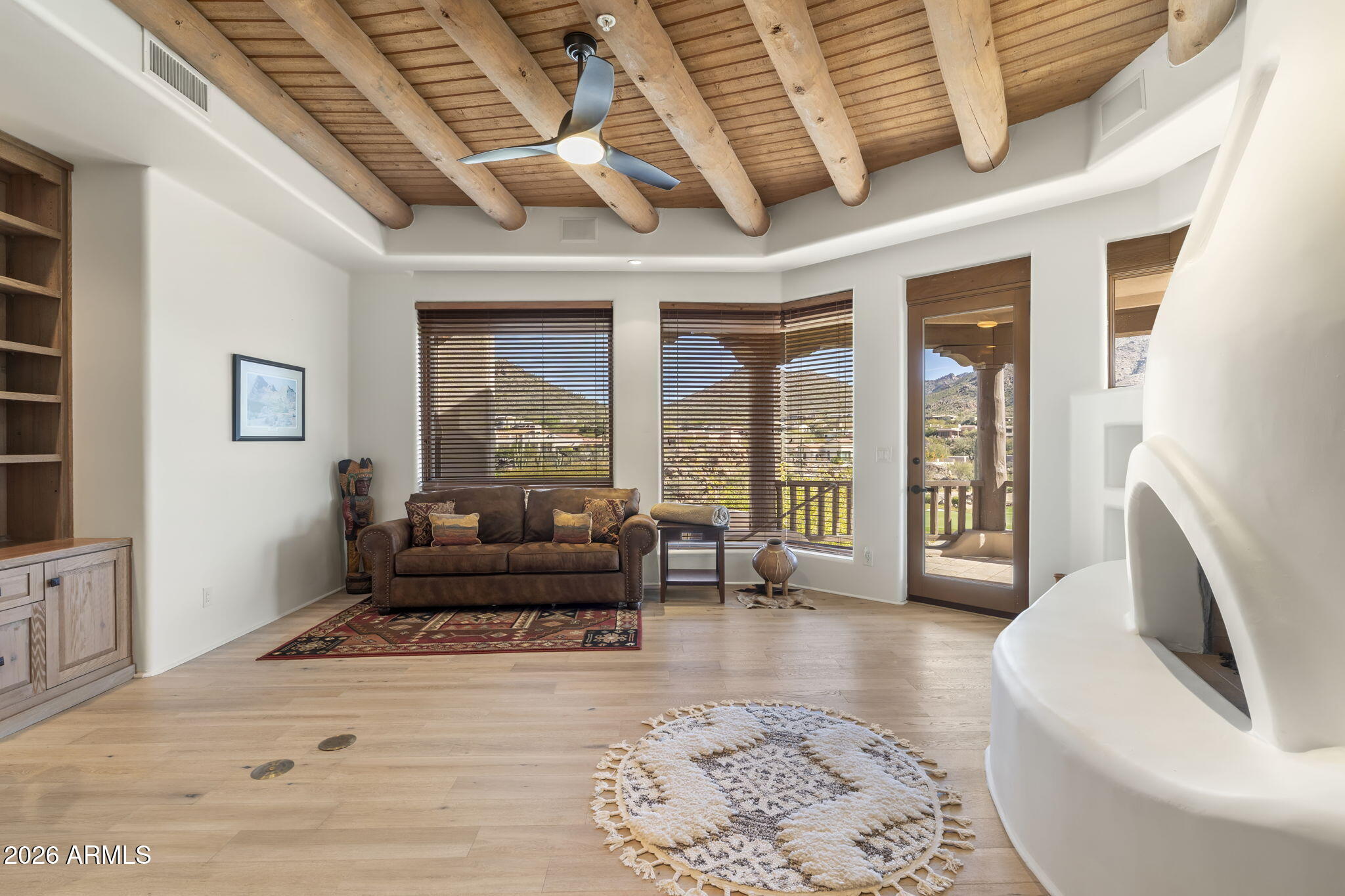 10801 E HAPPY VALLEY Road 114