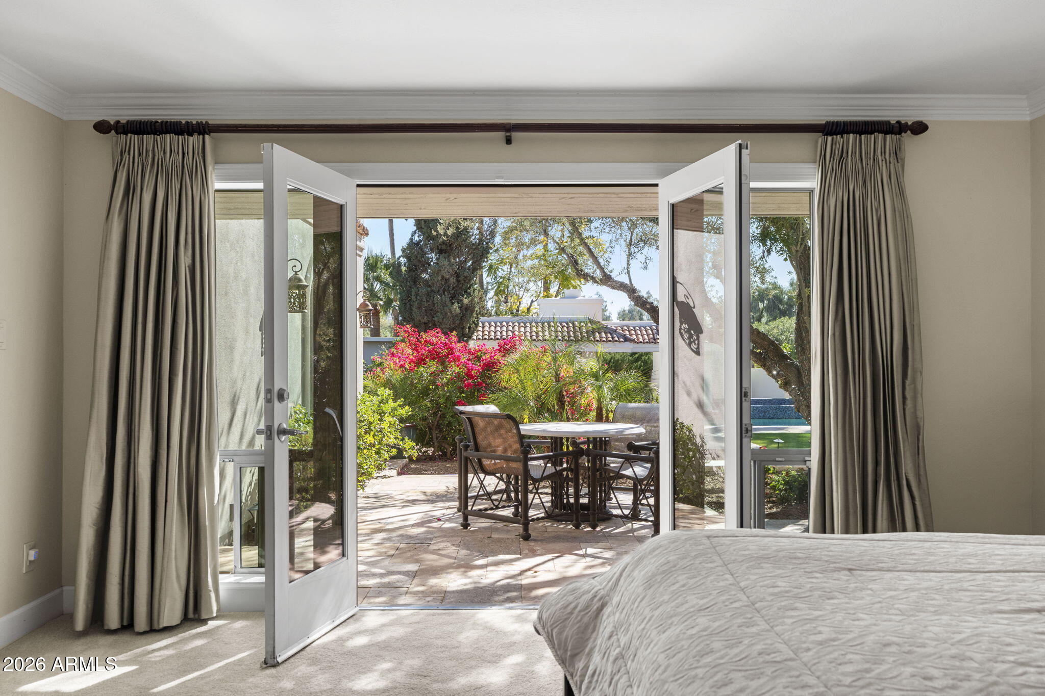 5225 E TURQUOISE Avenue