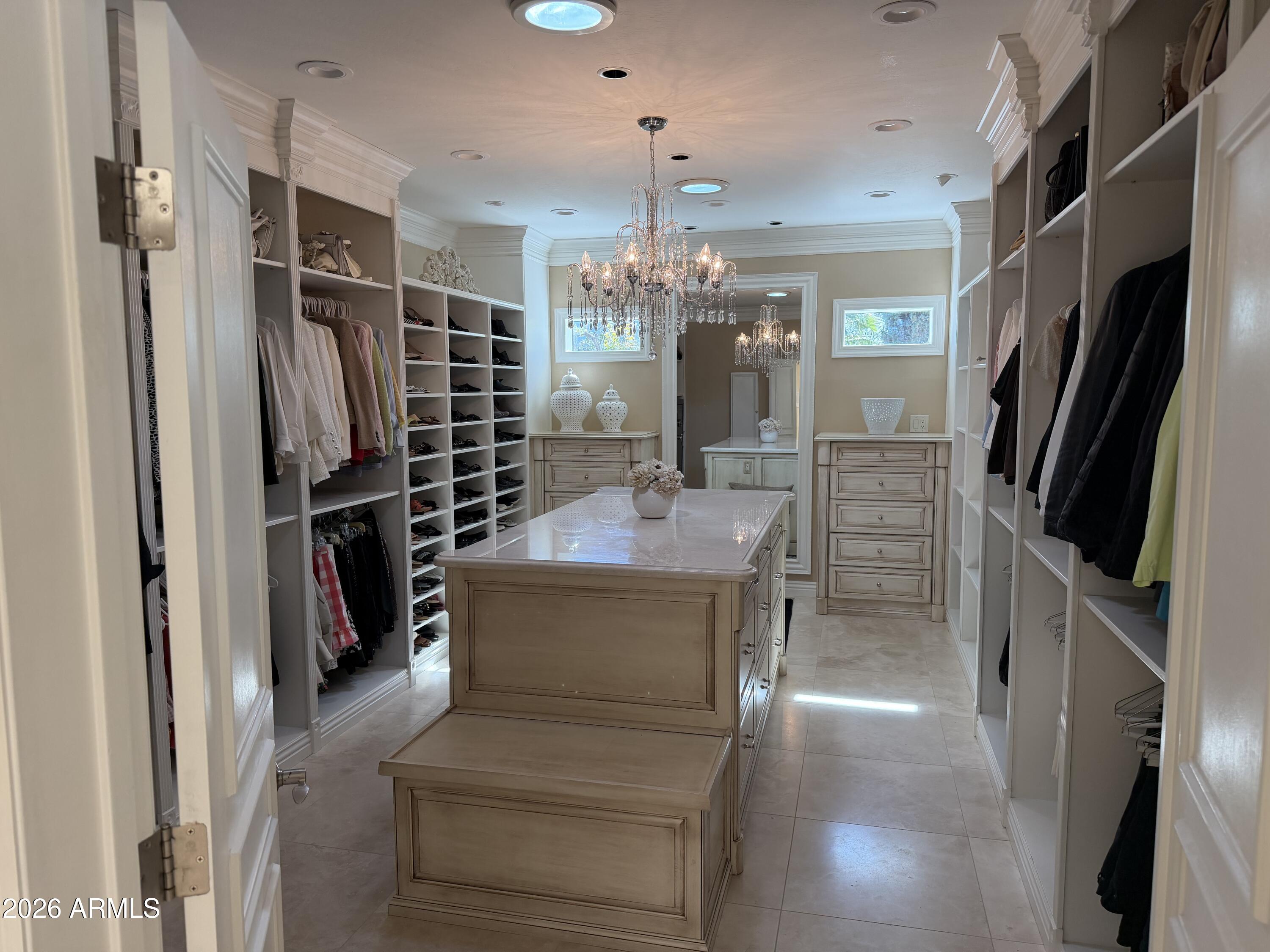 5225 E TURQUOISE Avenue