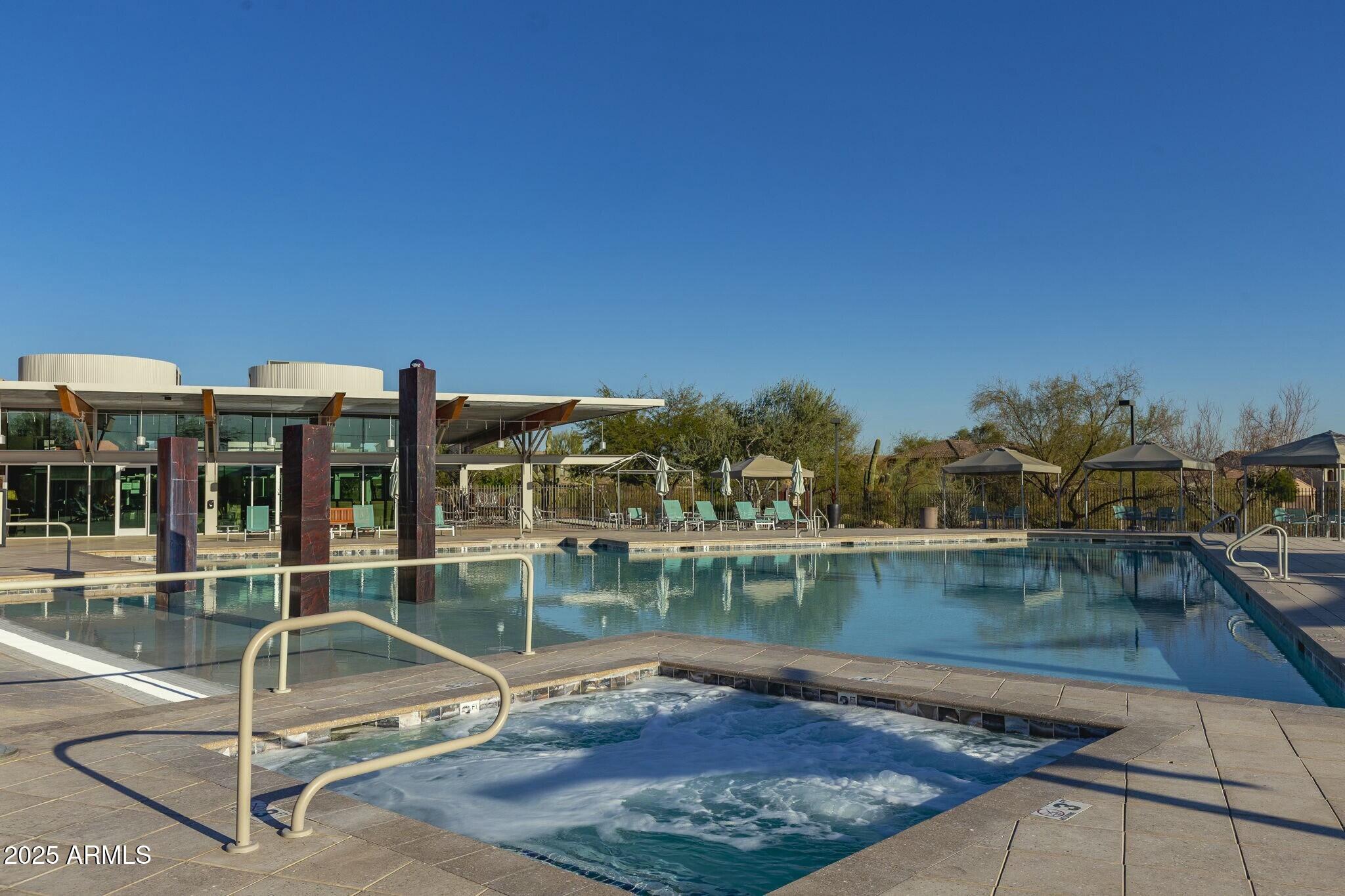 3911 E ROCKINGHAM Road