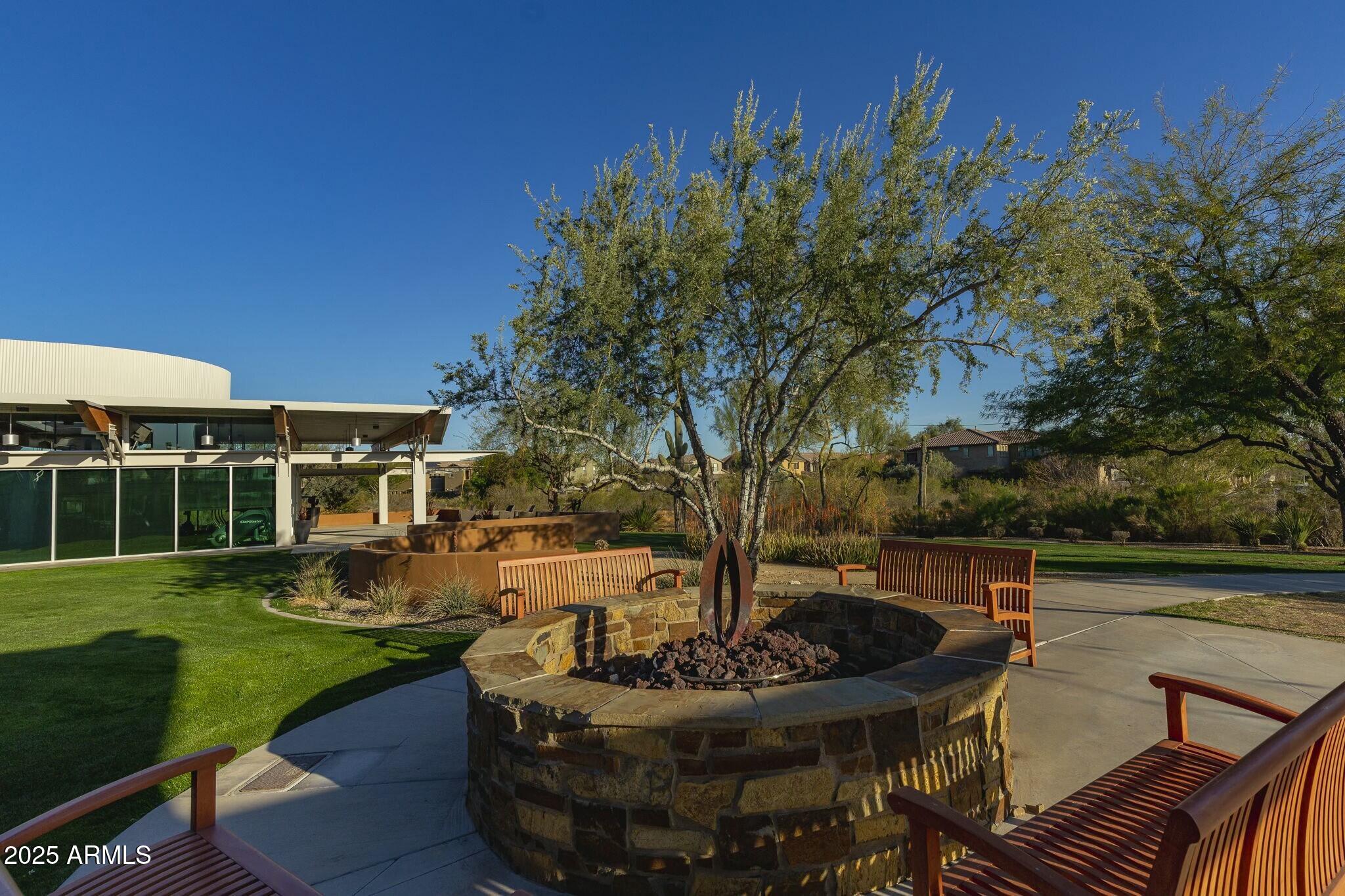 3911 E ROCKINGHAM Road